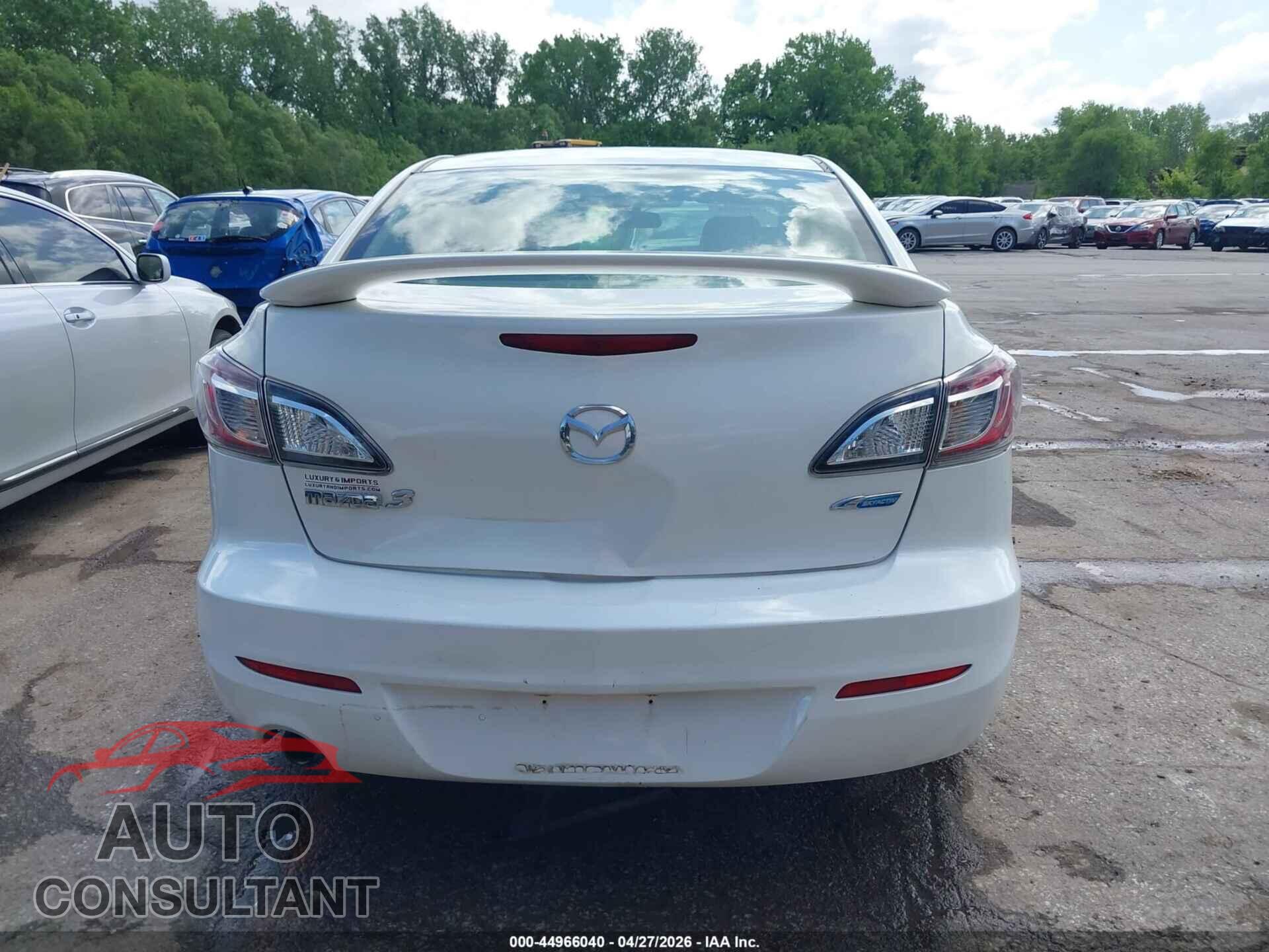 MAZDA MAZDA3 2012 - JM1BL1V87C1663259
