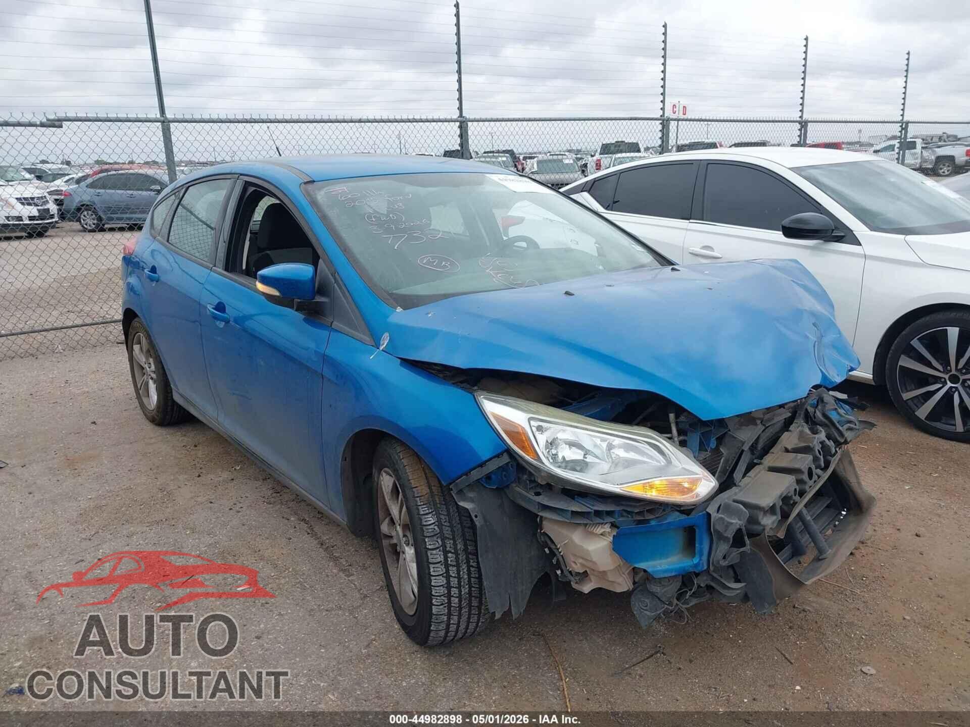 FORD FOCUS 2012 - 1FAHP3K28CL467321