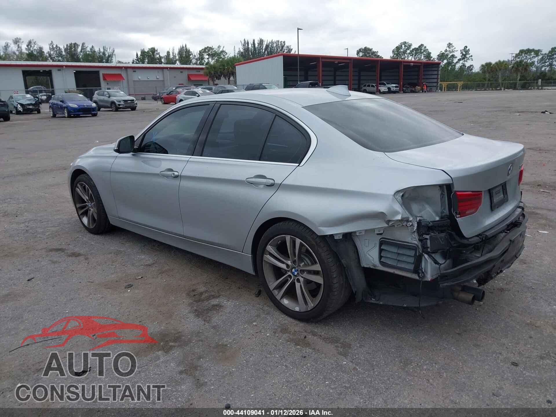 BMW 330I 2018 - WBA8B9C55JEE80954