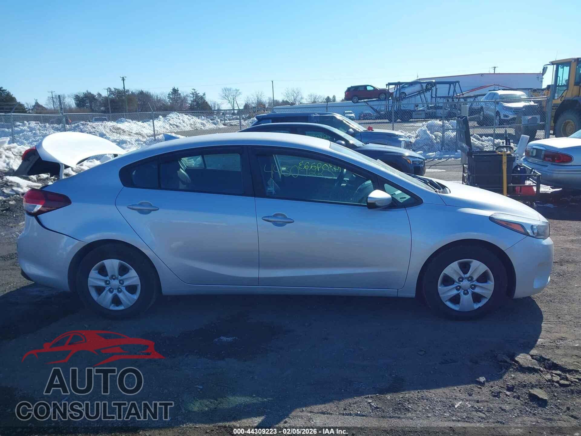 KIA FORTE 2017 - 3KPFK4A7AHE133564