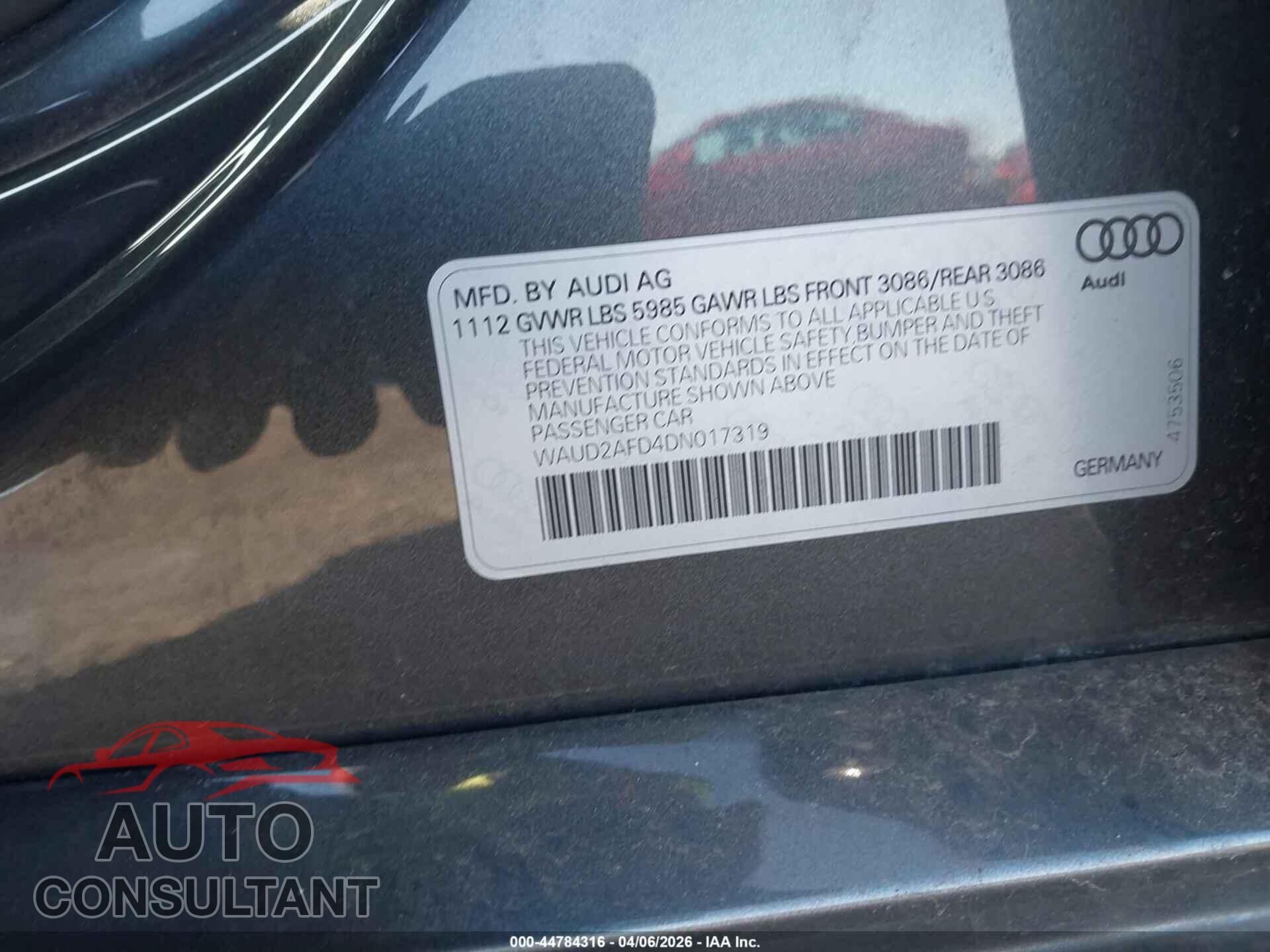 AUDI S8 2013 - WAUD2AFD4DN017319