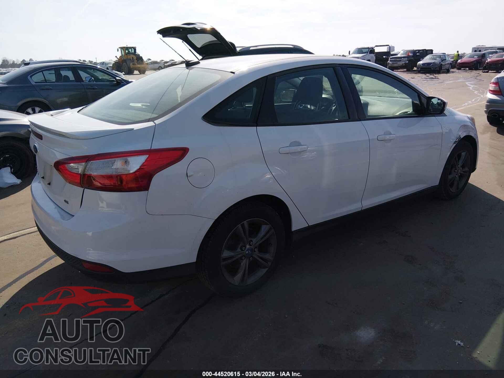 FORD FOCUS 2012 - 1FAHP3F2XCL361821
