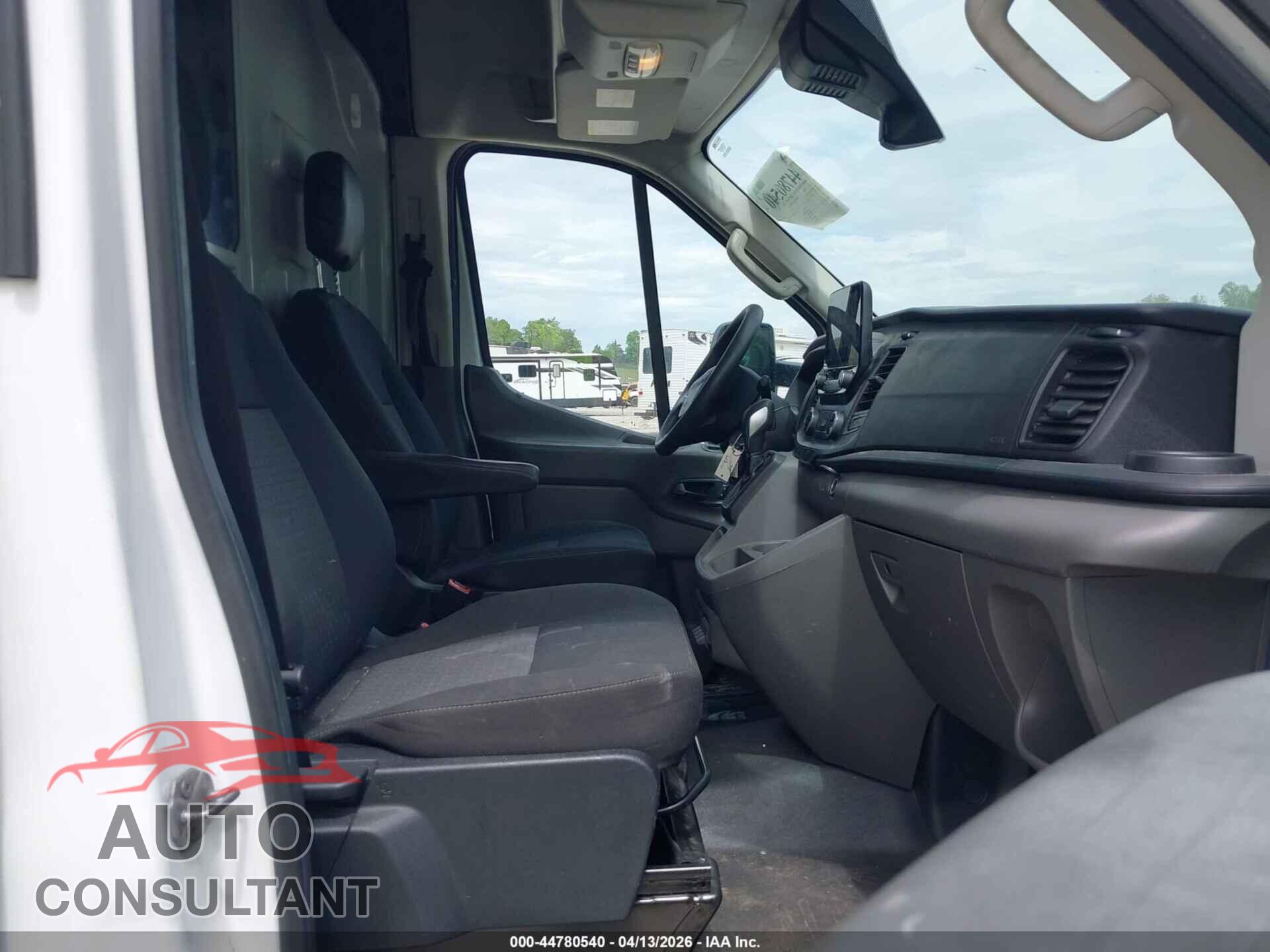 FORD TRANSIT-350 CARGO VAN 2020 - 1FTBF4XG8LKA79010