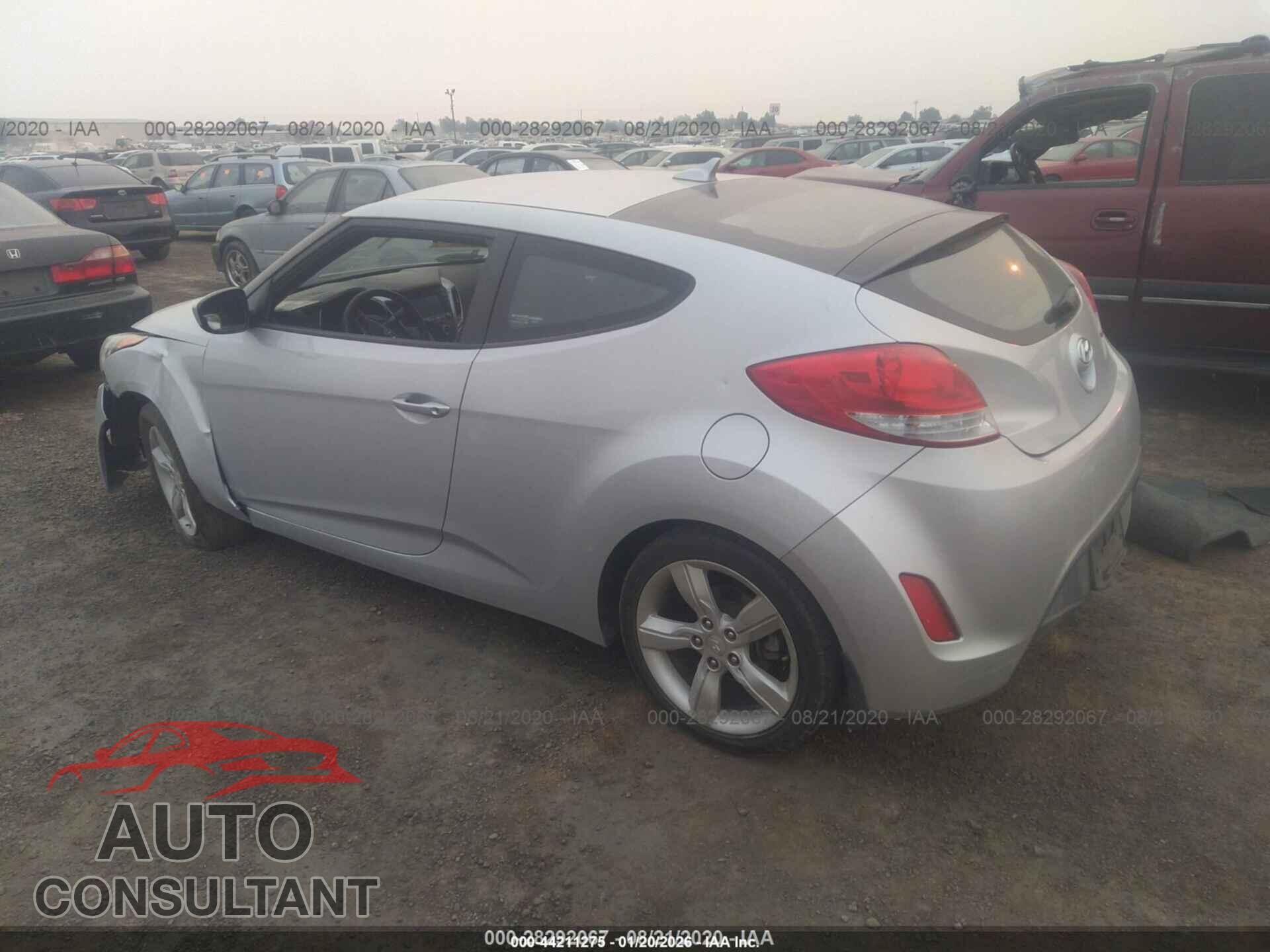 HYUNDAI VELOSTER 2013 - KMHTC6AD4DU157775