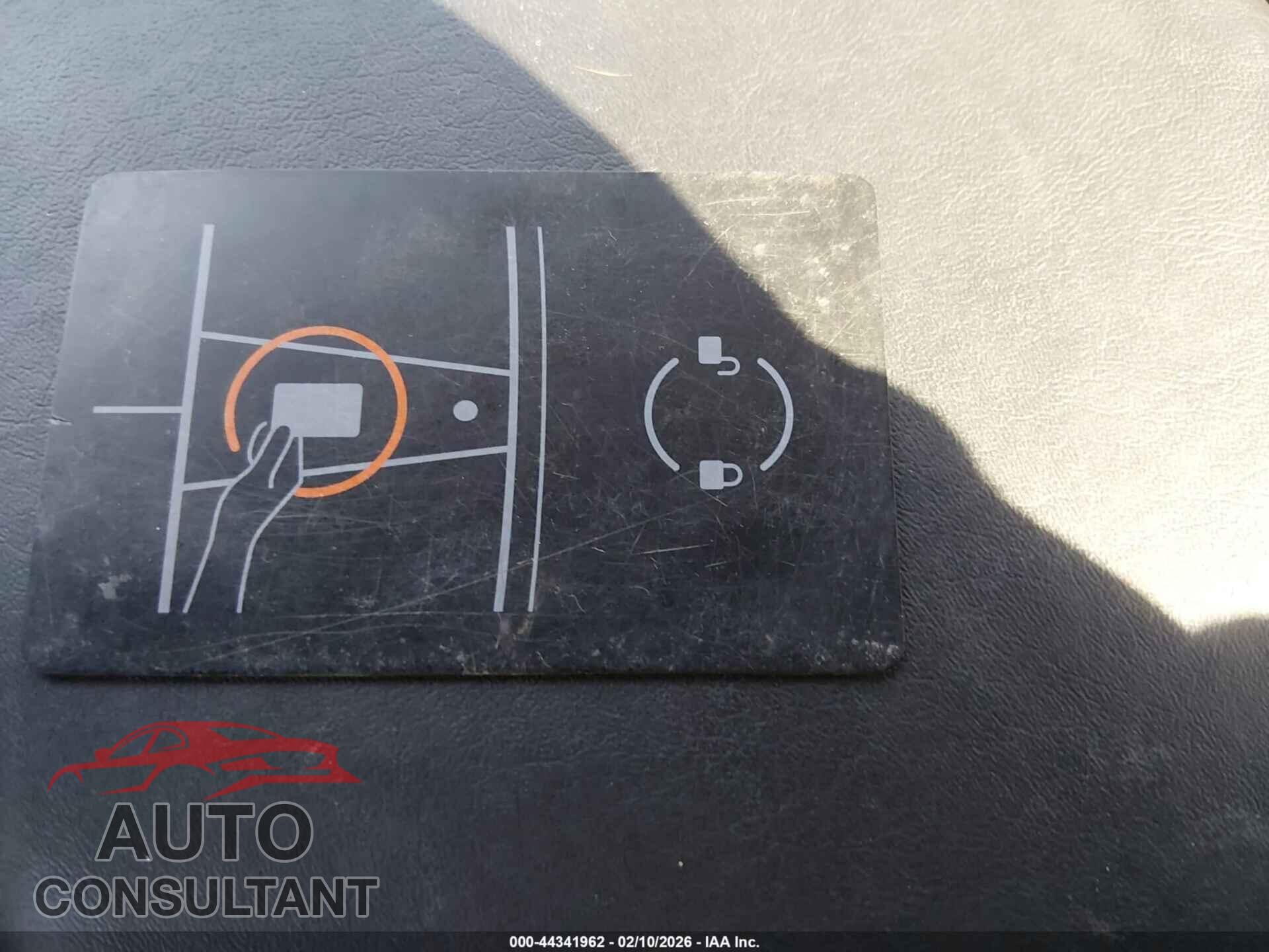 TESLA MODEL 3 2018 - 5YJ3E1EA3JF024480