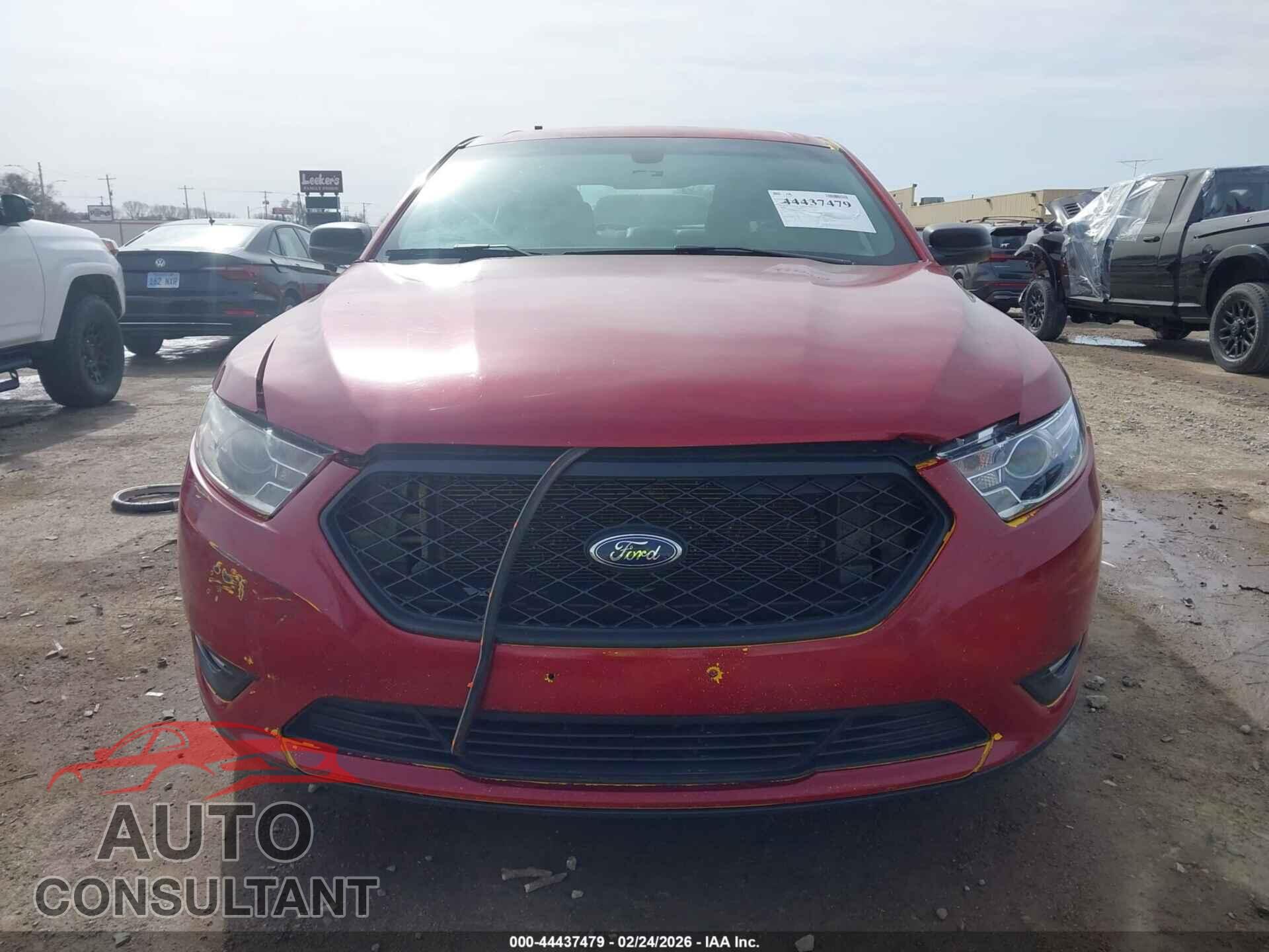 FORD TAURUS 2015 - 1FAHP2E88FG122488