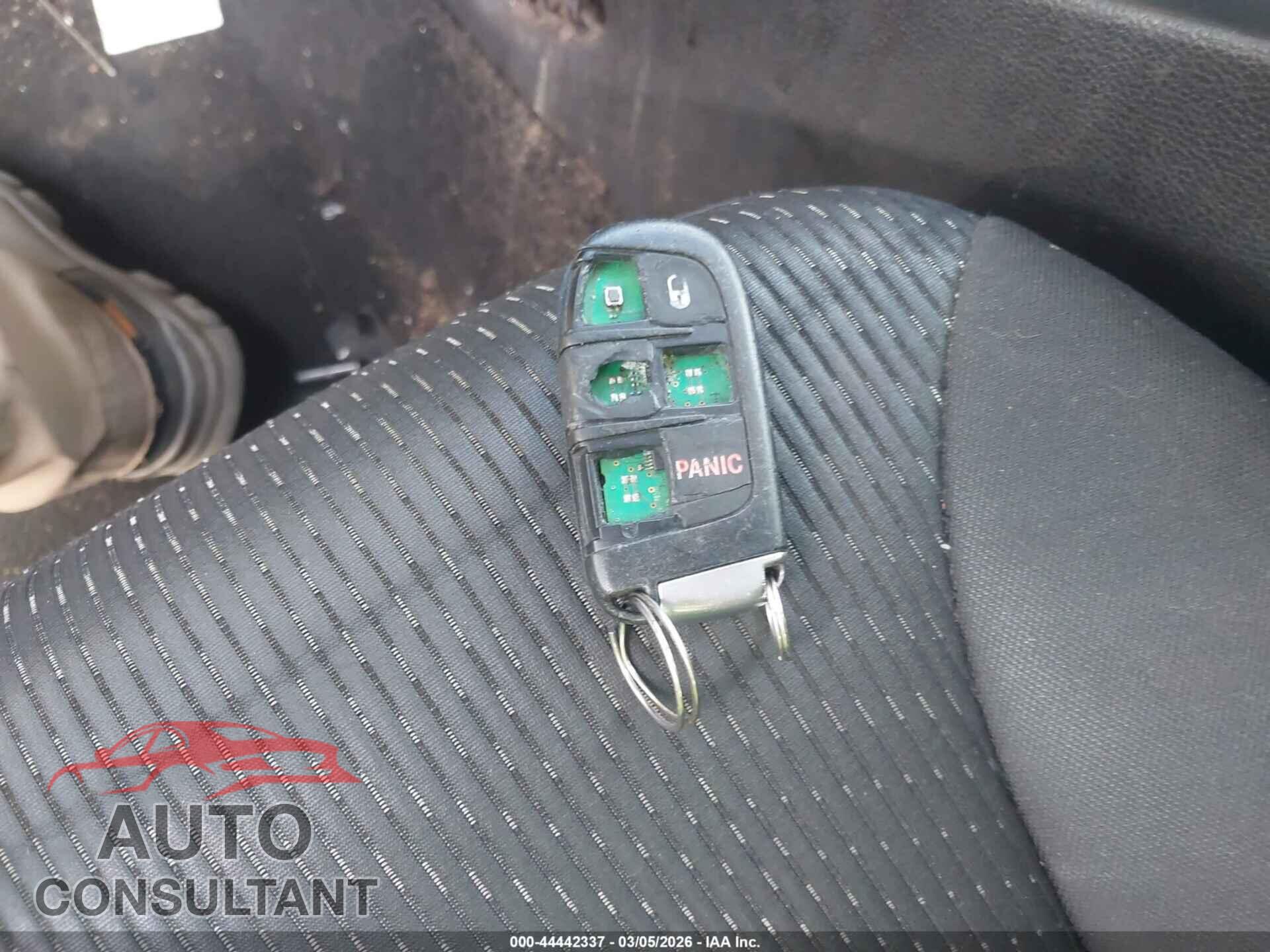 DODGE JOURNEY 2014 - 3C4PDCAB3ET116579