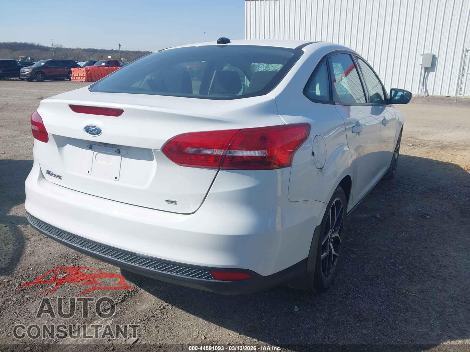 FORD FOCUS 2018 - 1FADP3F23JL308258
