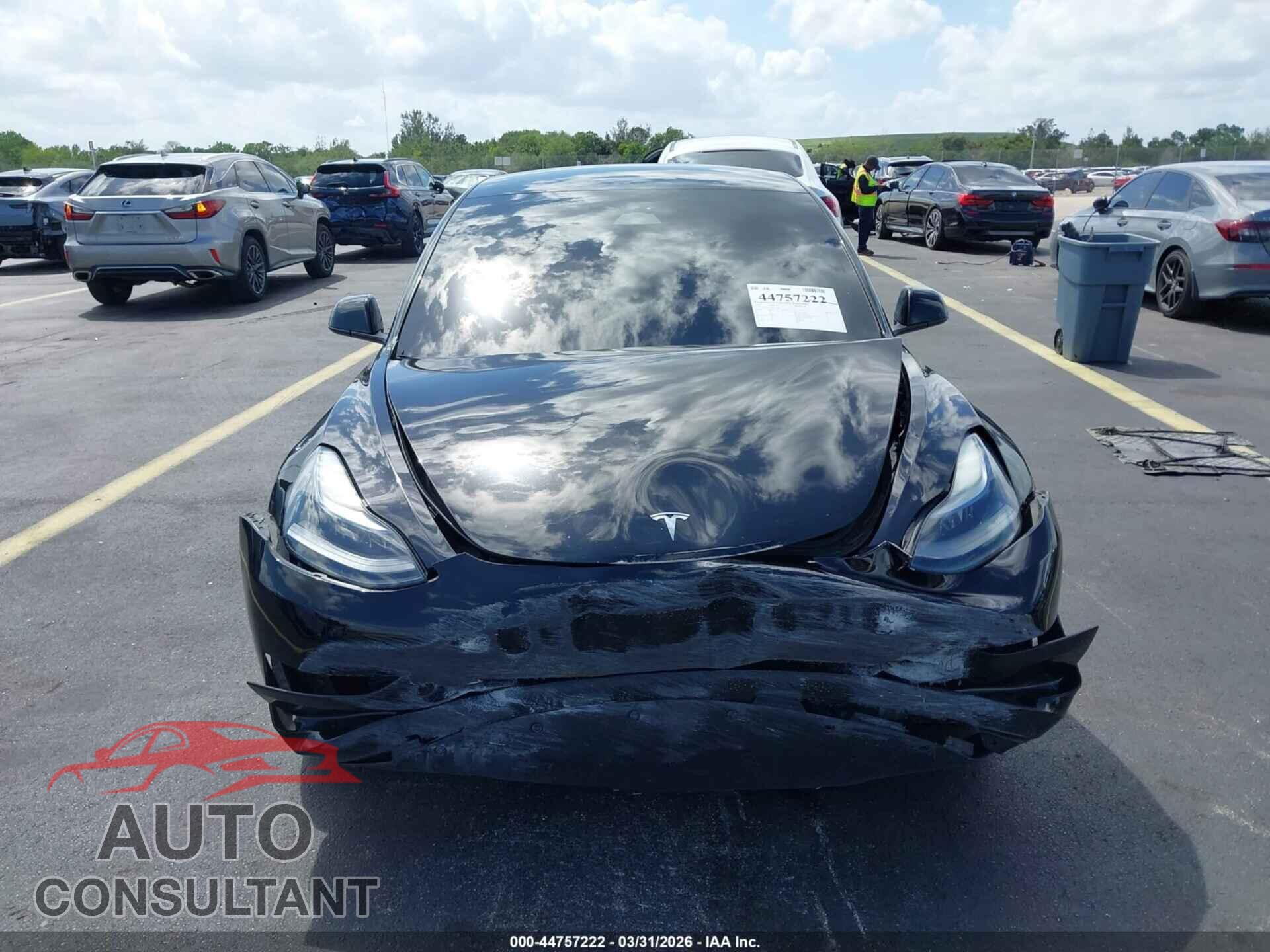 TESLA MODEL 3 2023 - 5YJ3E1EA9PF453566