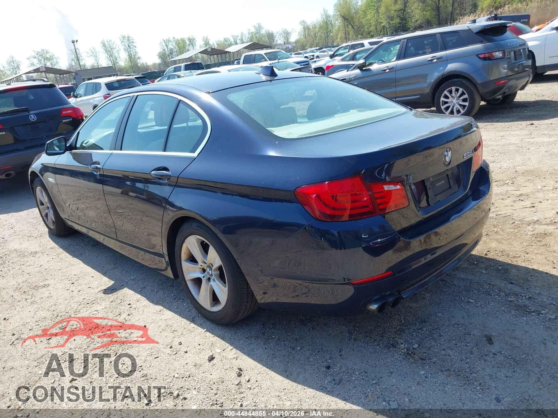 BMW 528I 2011 - WBAFR1C57BC747588