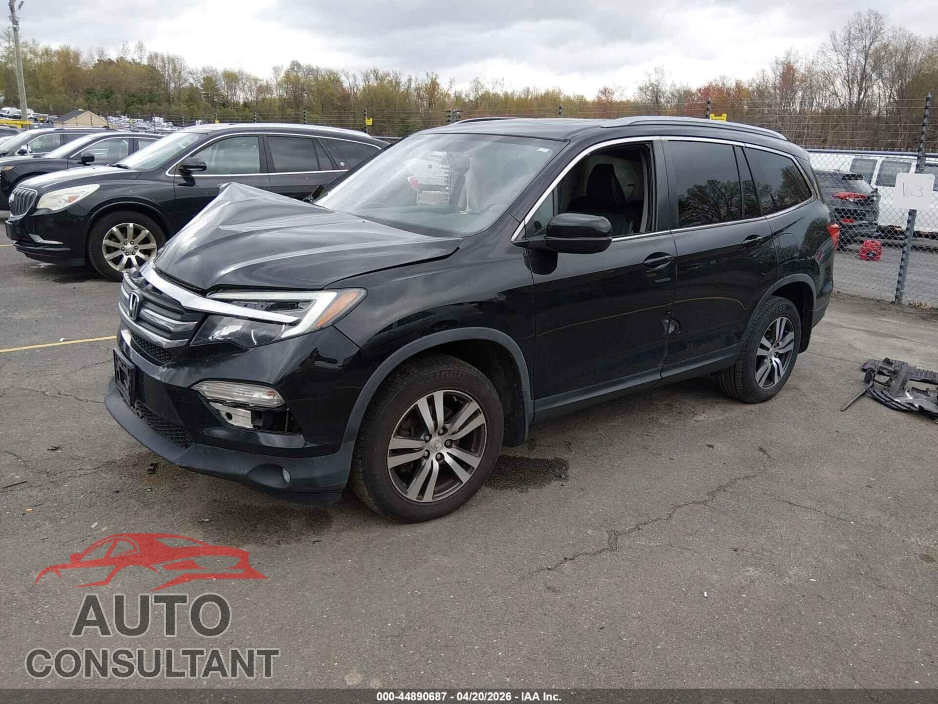 HONDA PILOT 2017 - 5FNYF6H5XHB024355