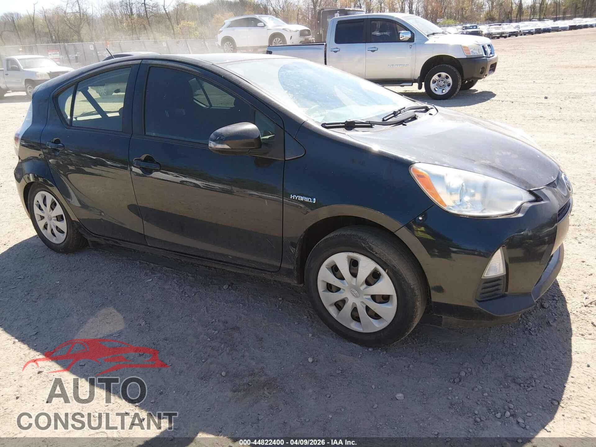 TOYOTA PRIUS C 2013 - JTDKDTB39D1546494