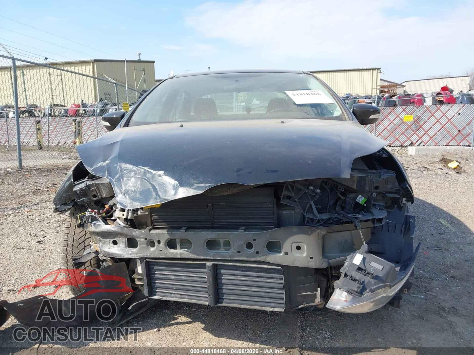 FORD FOCUS 2014 - 1FADP3F23EL389414
