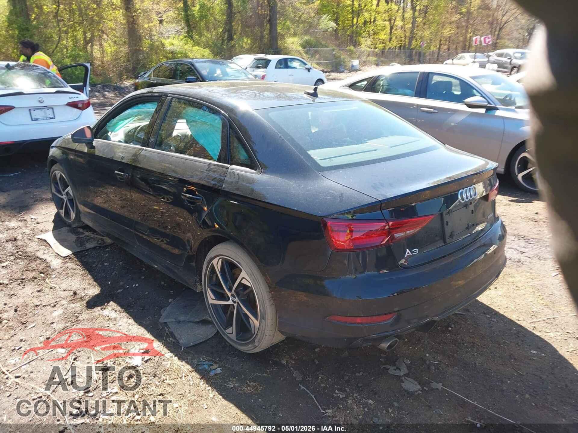 AUDI A3 2020 - WAUBEGFF9LA097239