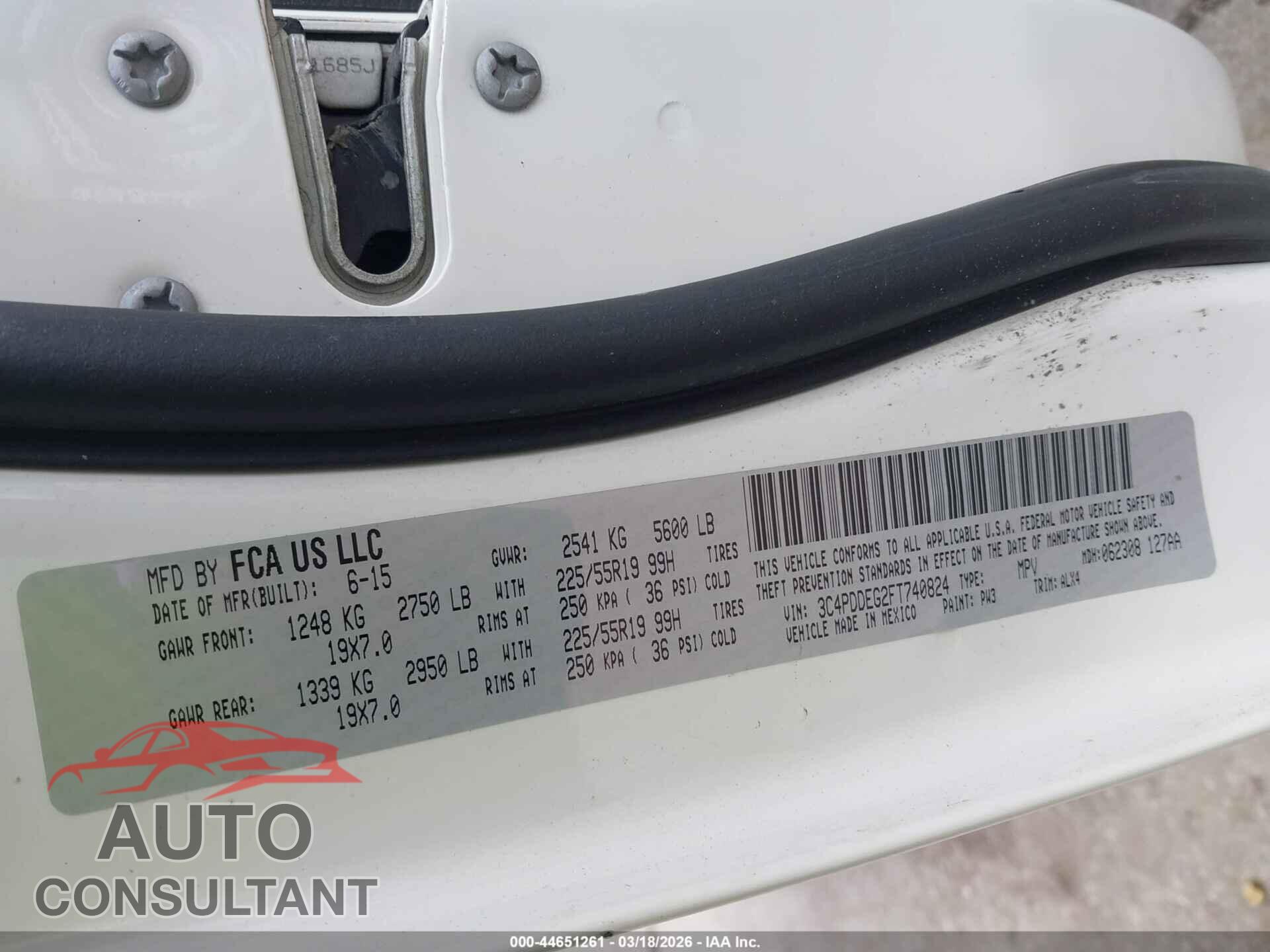 DODGE JOURNEY 2015 - 3C4PDDEG2FT740824