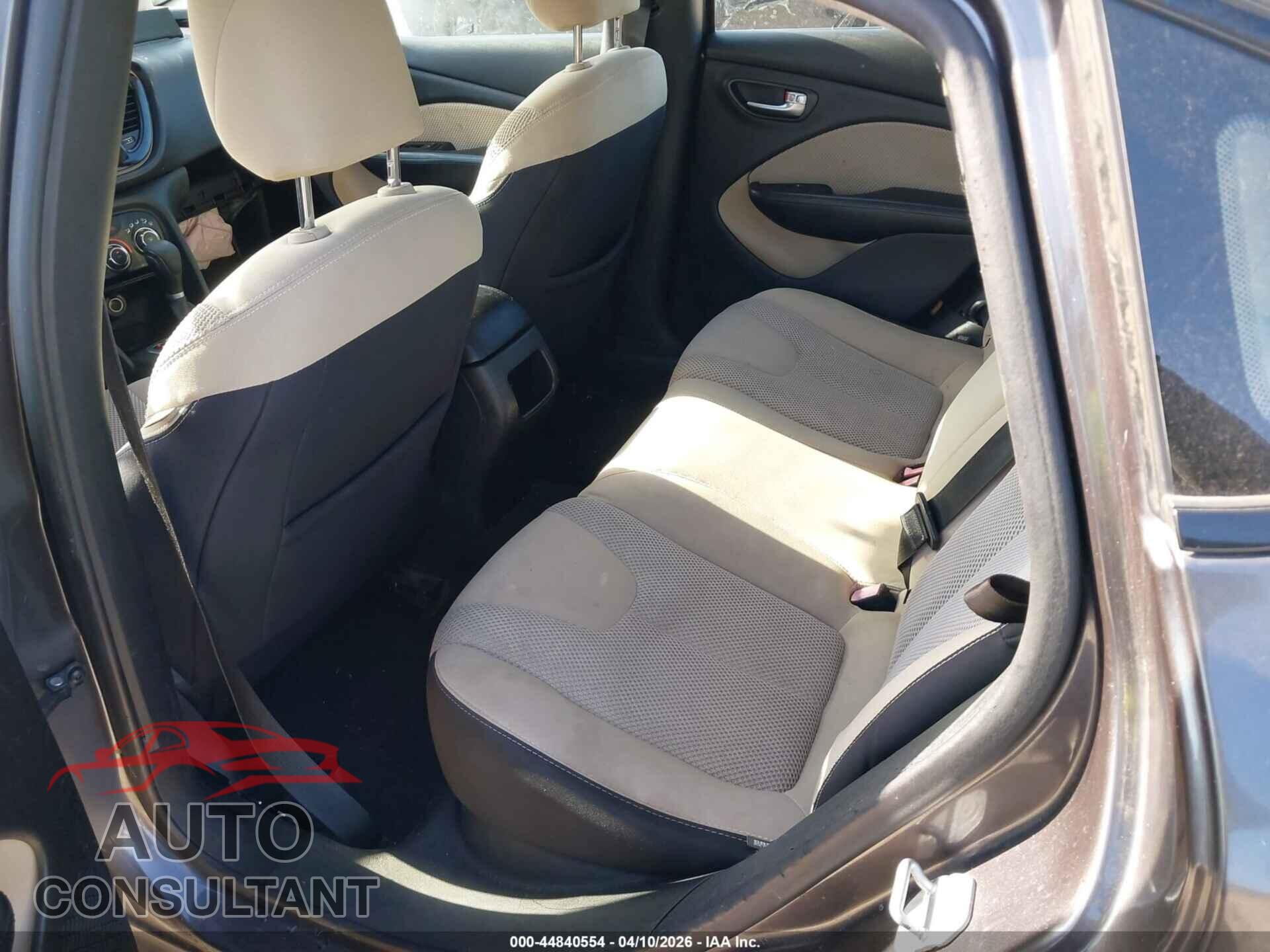 DODGE DART 2015 - 1C3CDFBB5FD193125