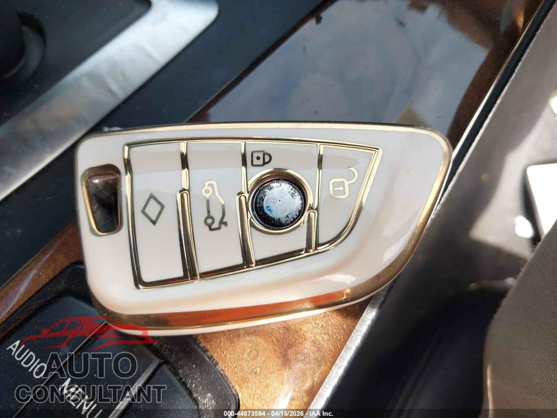 BMW 328I 2015 - WBA3A5G56FNS83473