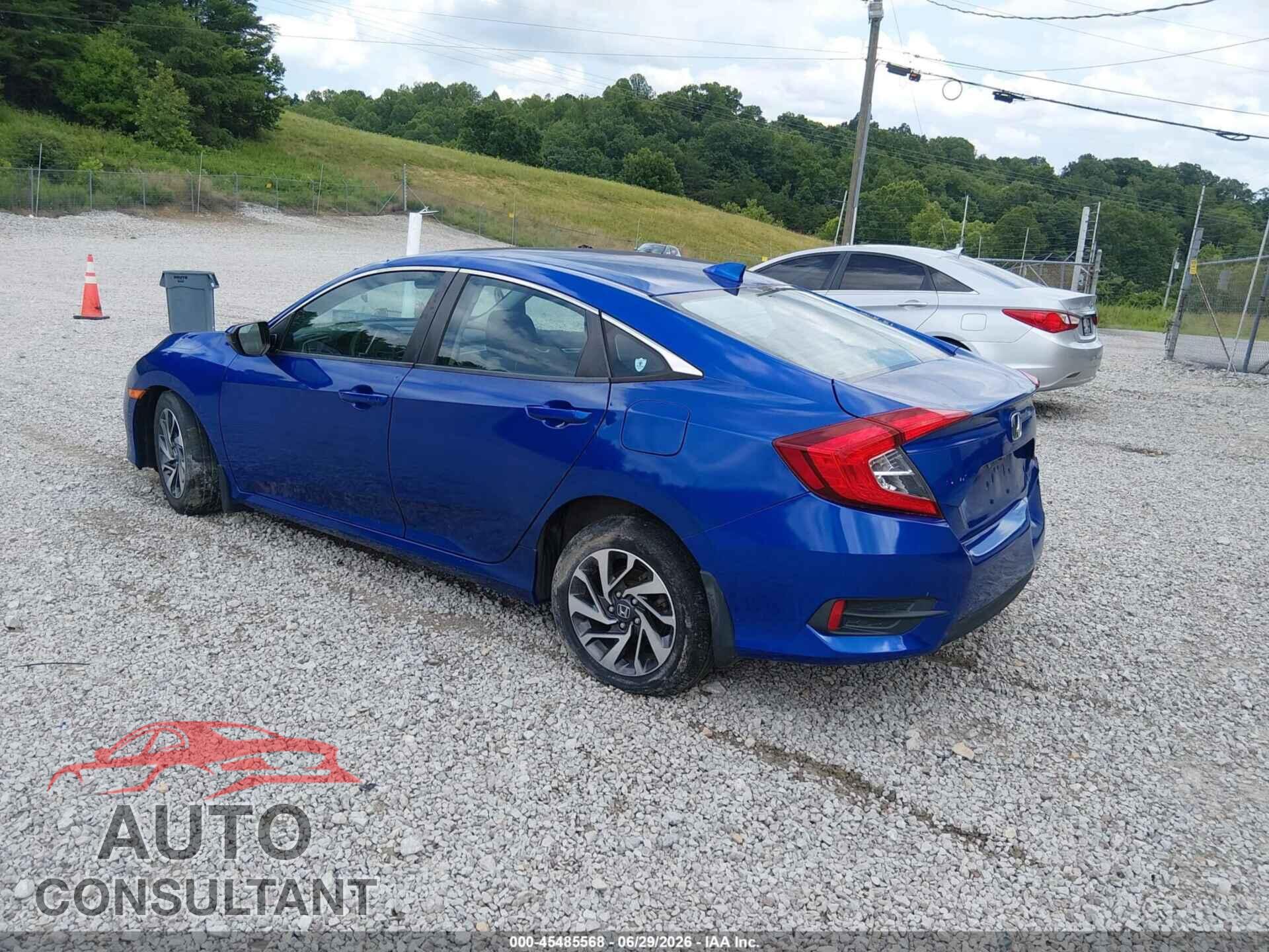 HONDA CIVIC 2017 - 19XFC2F78HE050925