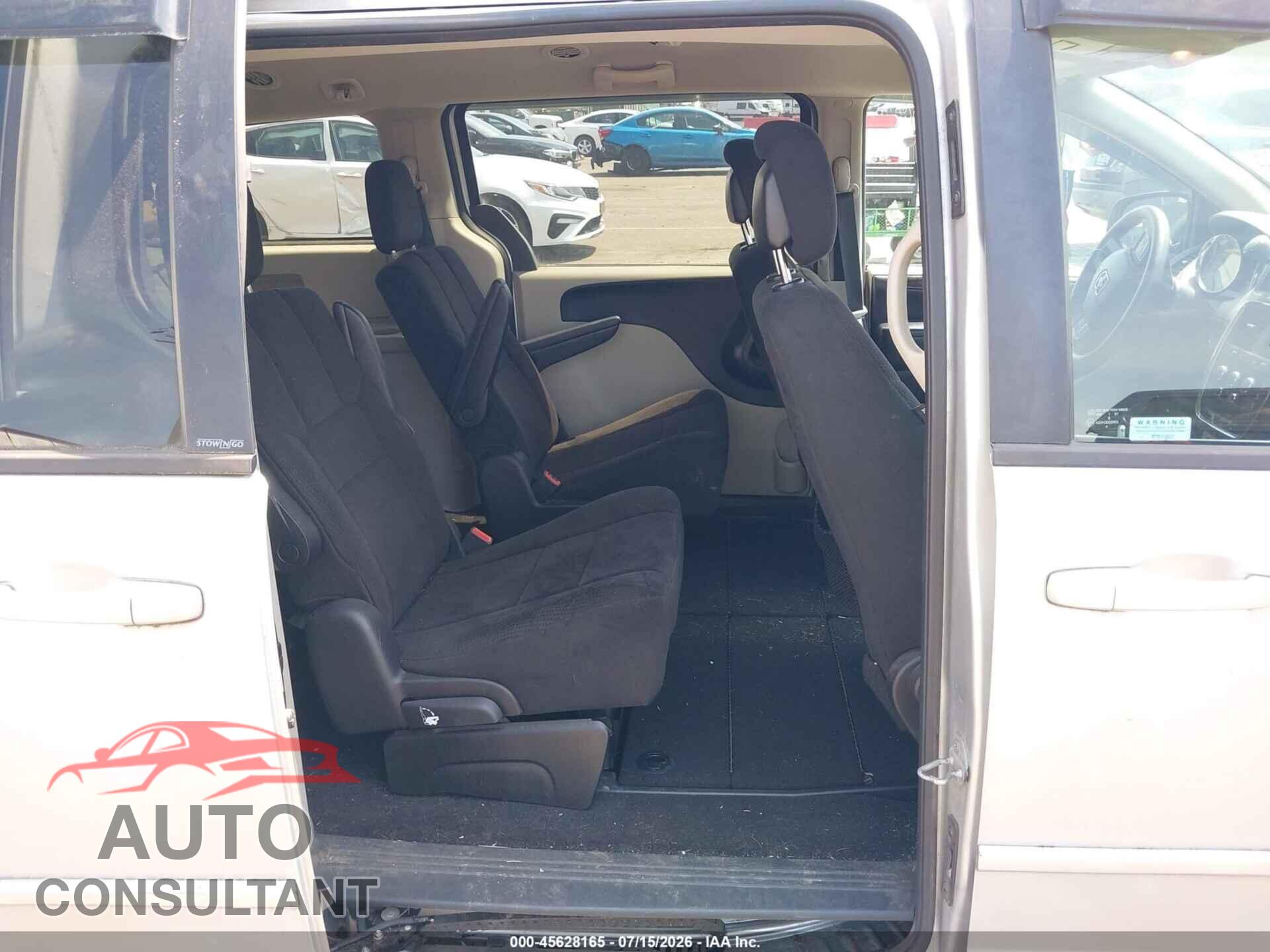 DODGE GRAND CARAVAN 2011 - 2D4RN4DG7BR700357