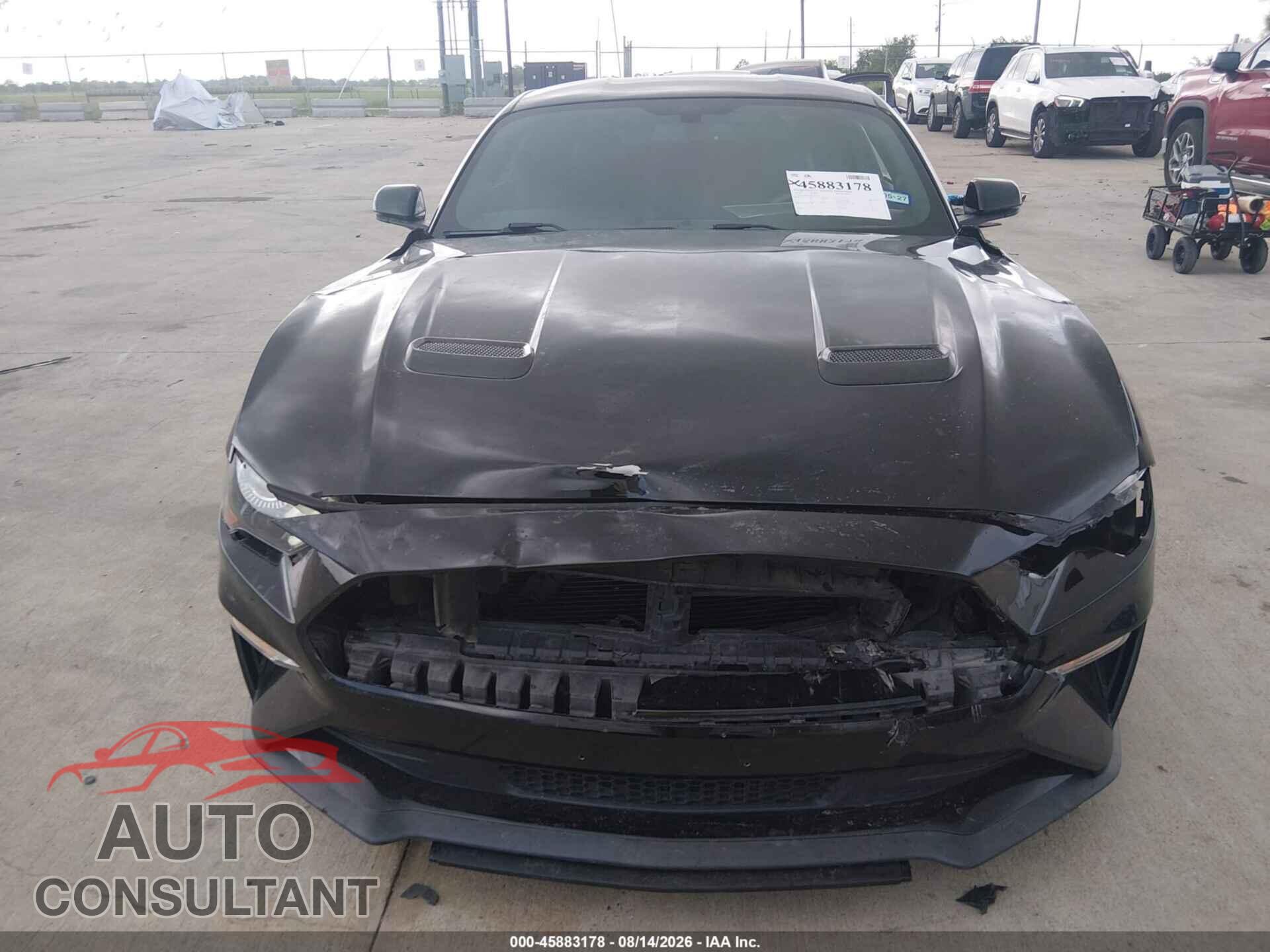 FORD MUSTANG 2018 - 1FA6P8CF0J5121237