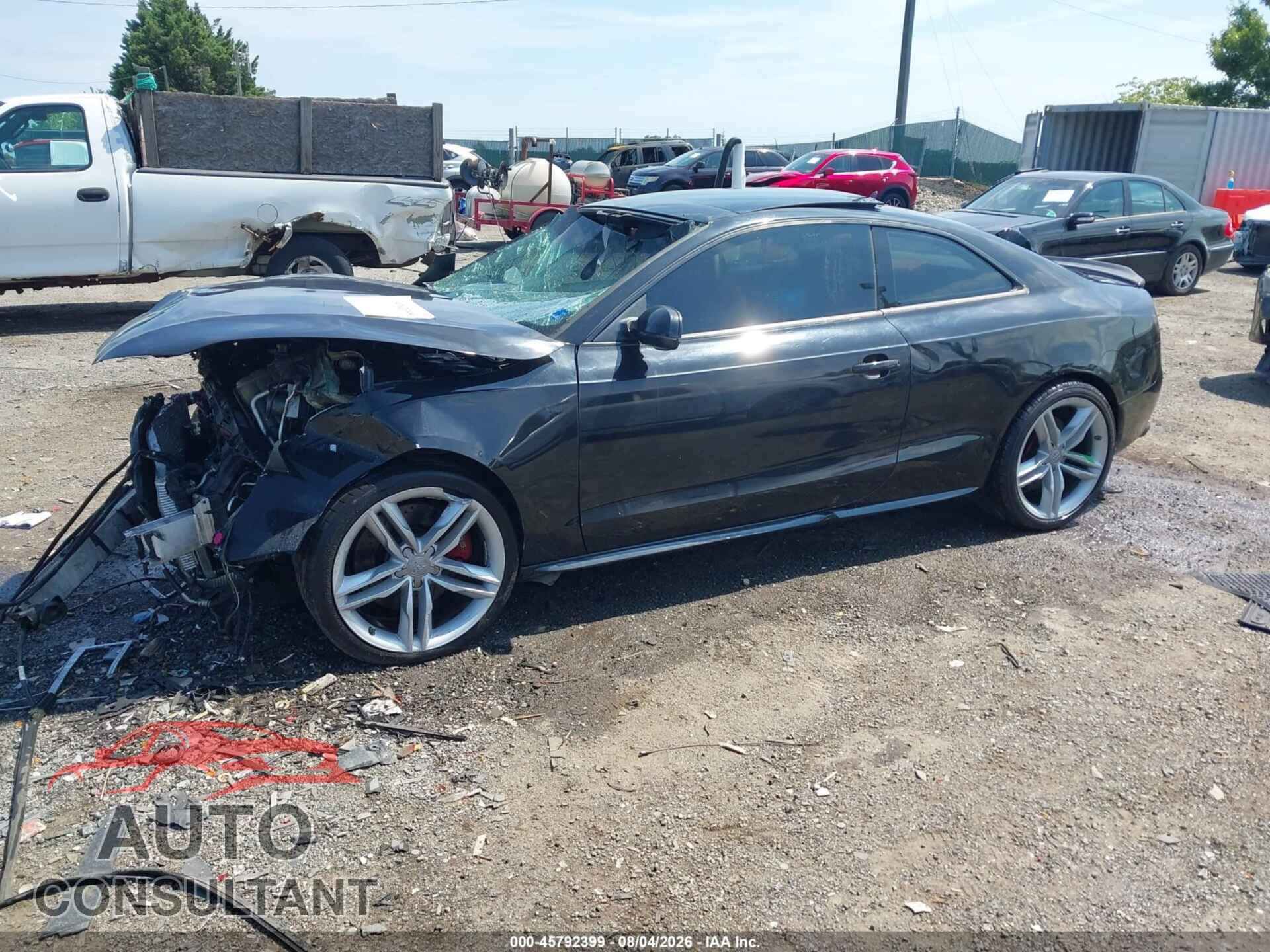 AUDI S5 2012 - WAUCVAFRXCA000884