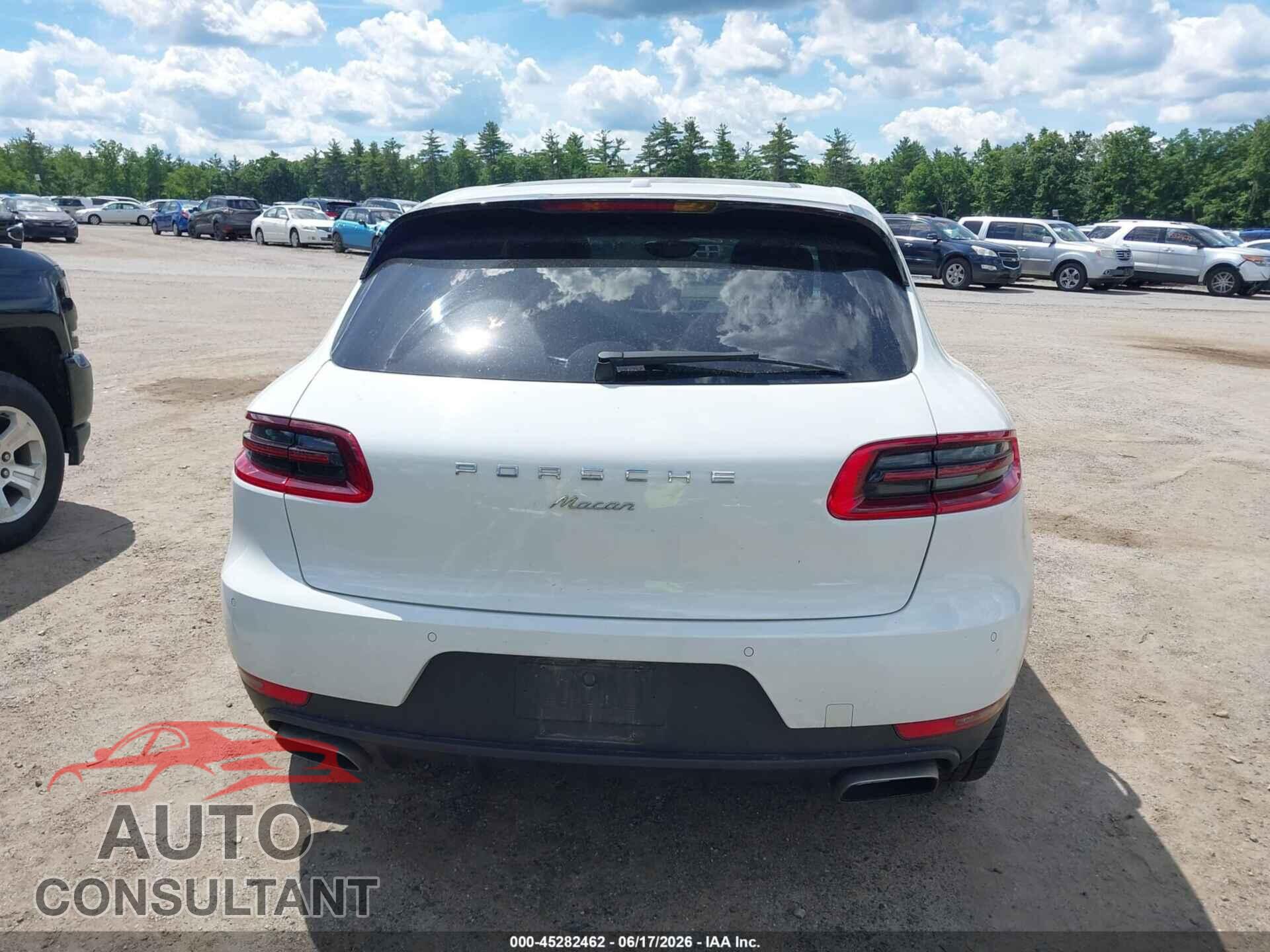 PORSCHE MACAN 2018 - WP1AA2A51JLB01098
