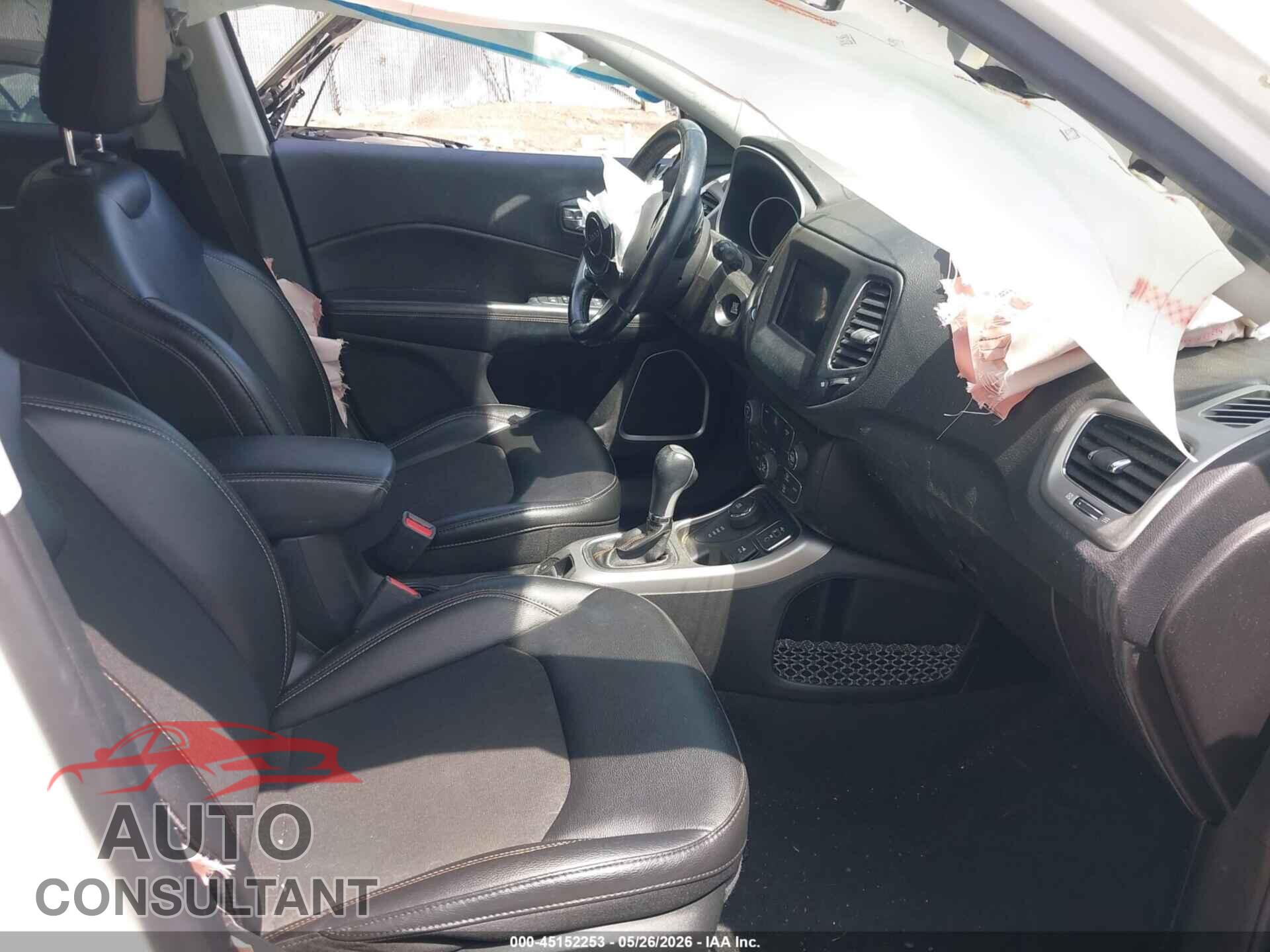 JEEP COMPASS 2020 - 3C4NJDBB7LT168718