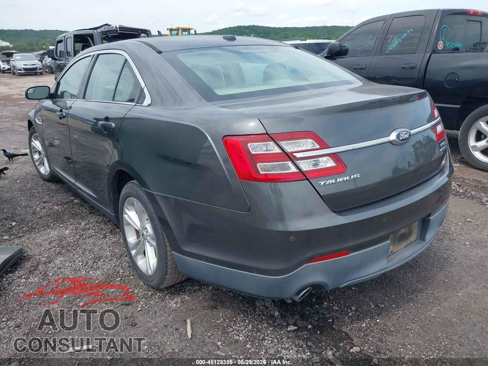 FORD TAURUS 2015 - 1FAHP2E86FG162343