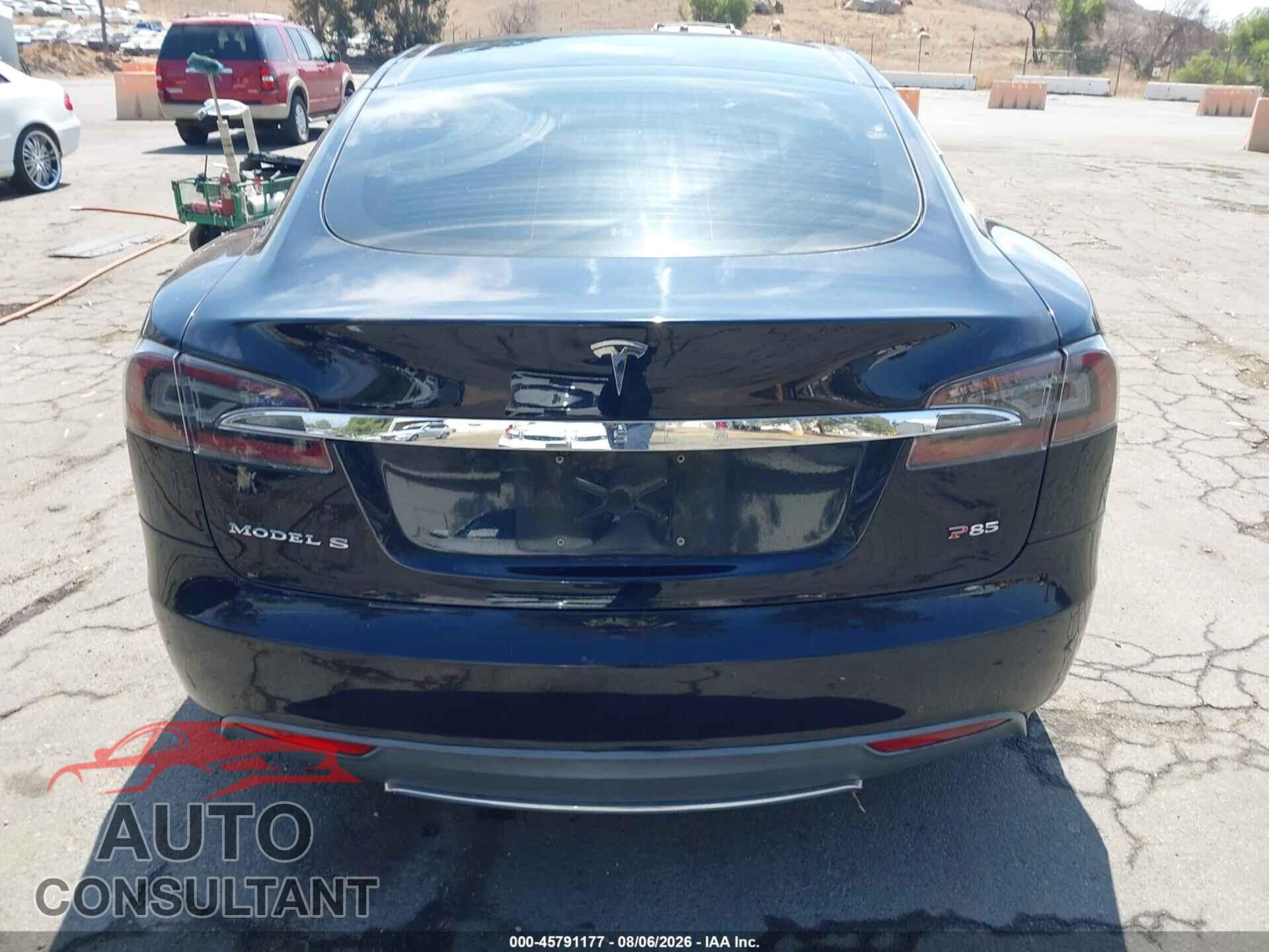 TESLA MODEL S 2013 - 5YJSA1DP7DFP11611