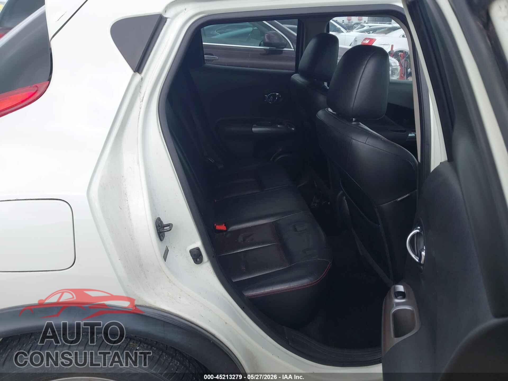 NISSAN JUKE 2012 - JN8AF5MR5CT108596