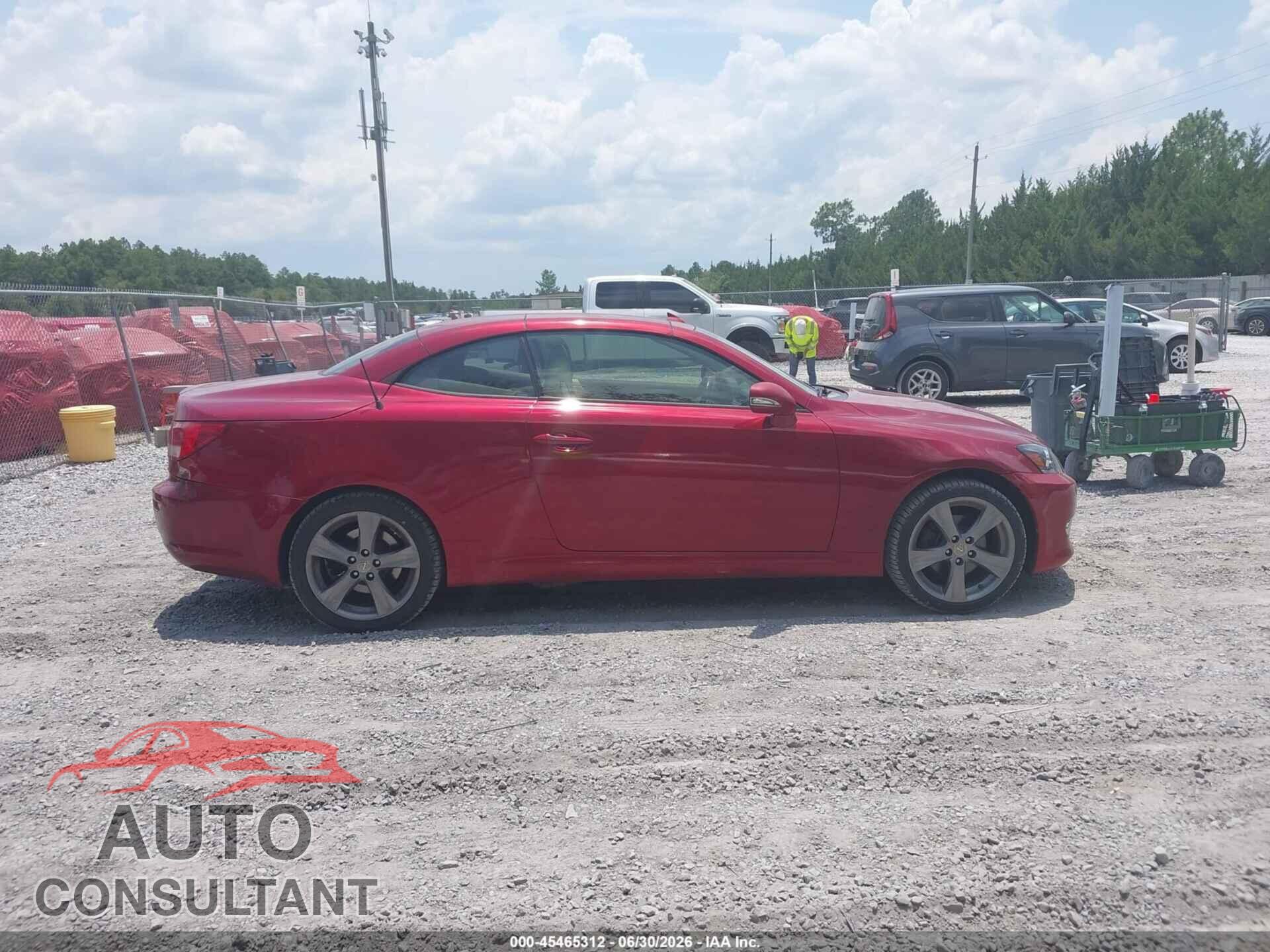 LEXUS IS 250C 2014 - JTHFF2C28E2530373