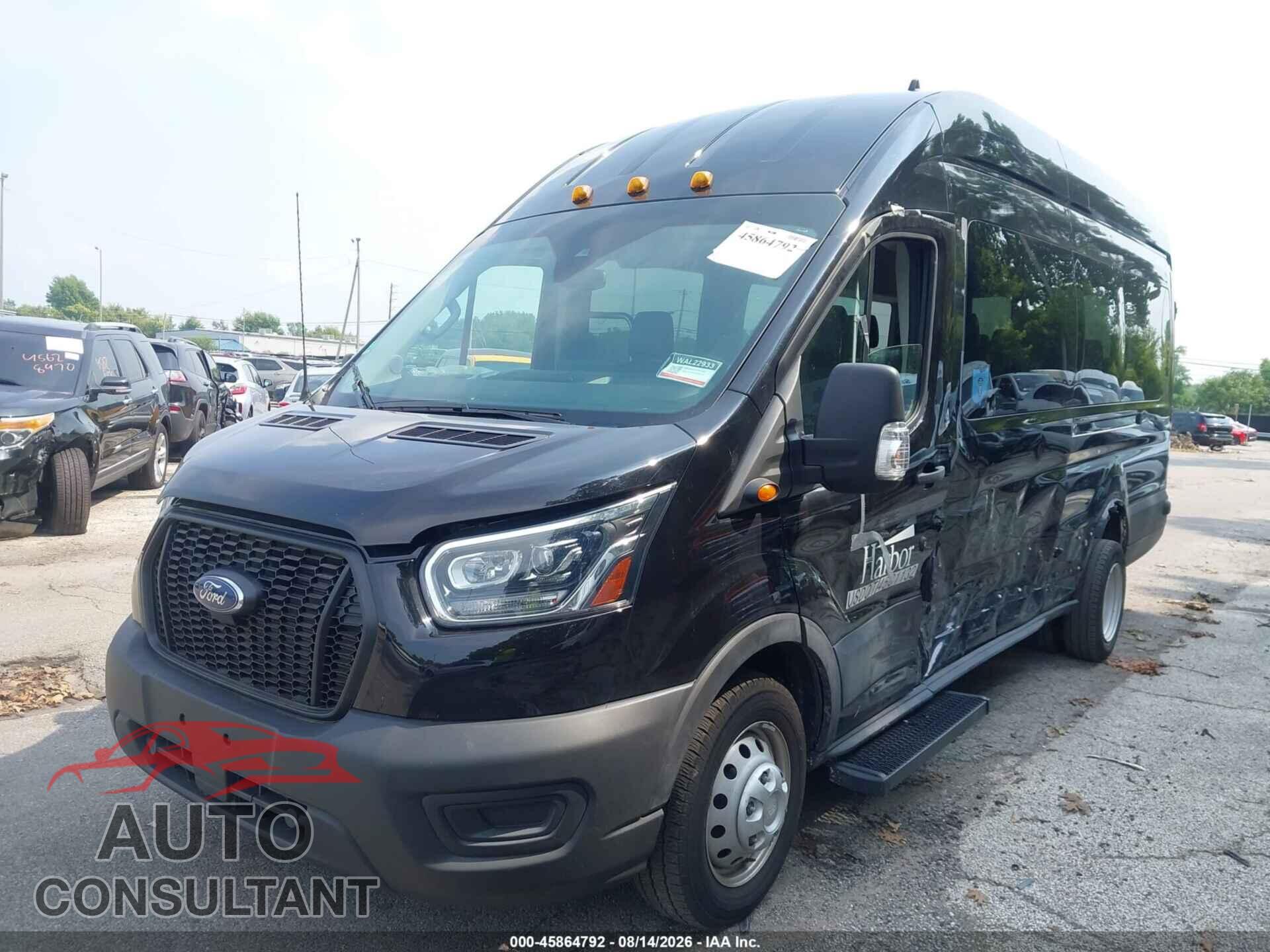 FORD TRANSIT-350 PASSENGER VAN 2024 - 1FBVU4XG9RKB01032