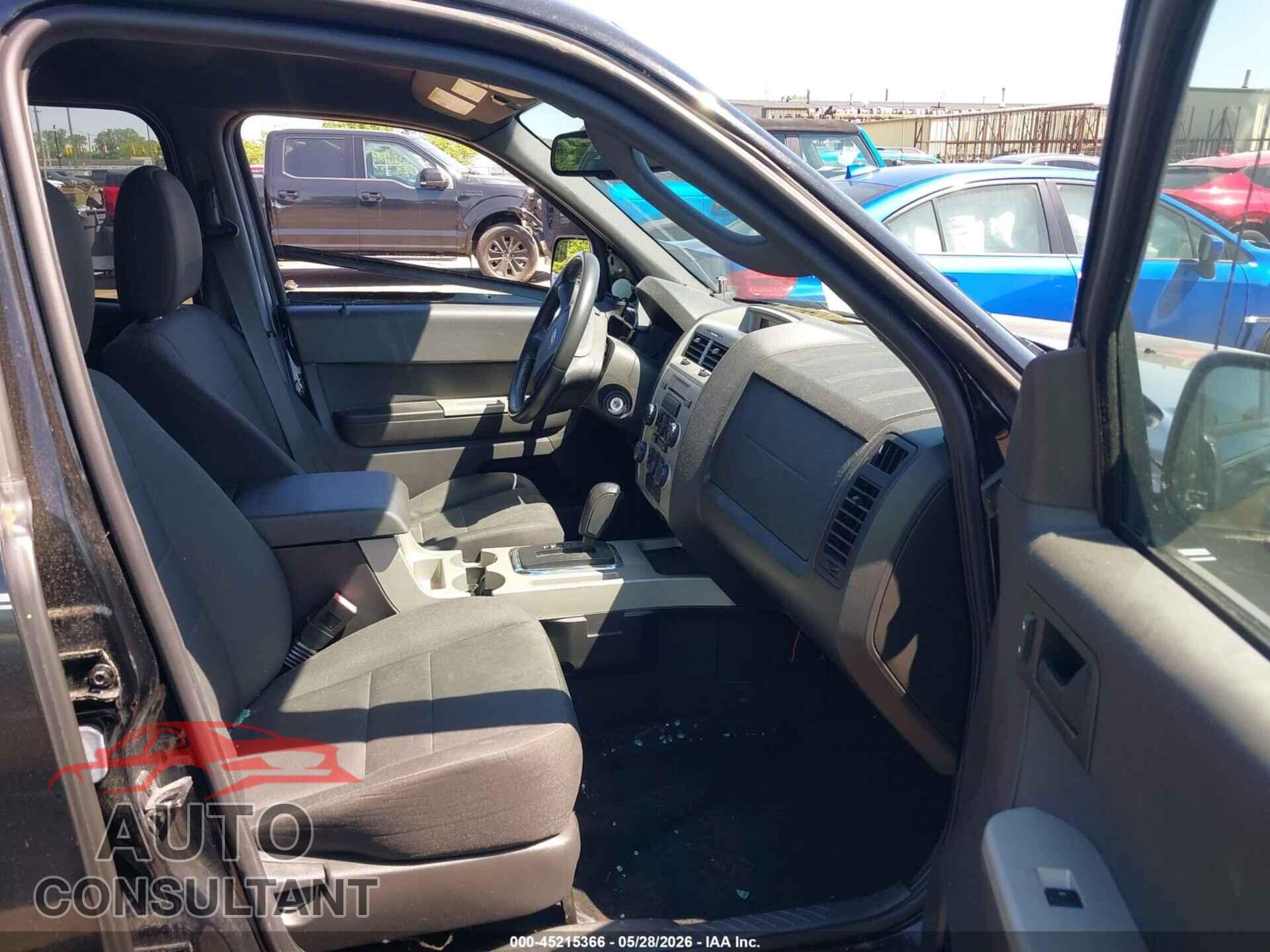 FORD ESCAPE 2012 - 1FMCU9D74CKB34026