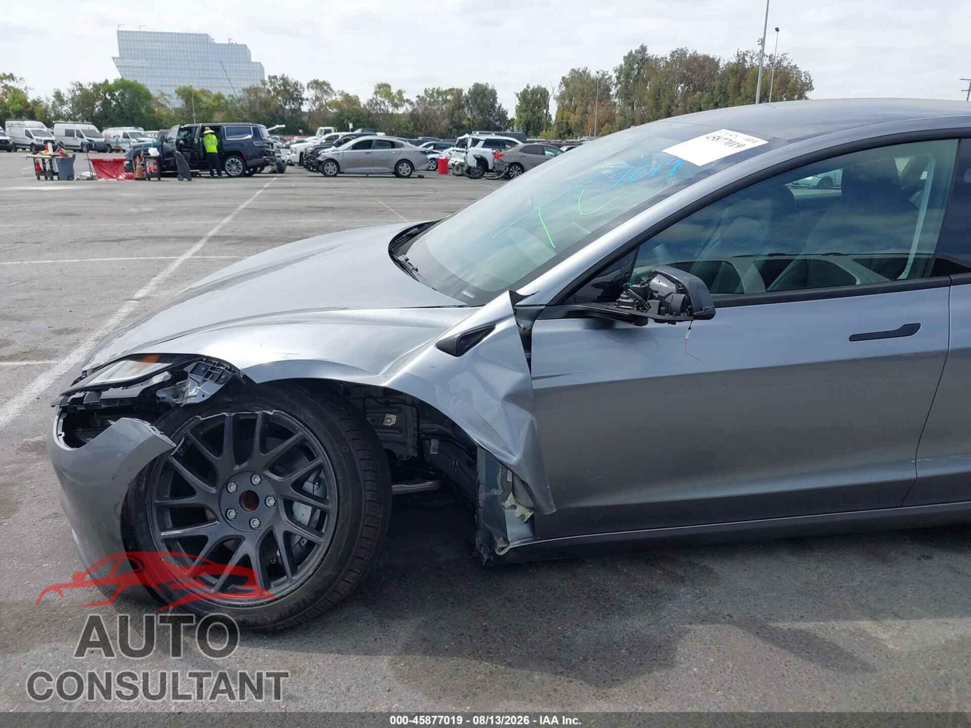 TESLA MODEL 3 2024 - 5YJ3E1EA3RF871110