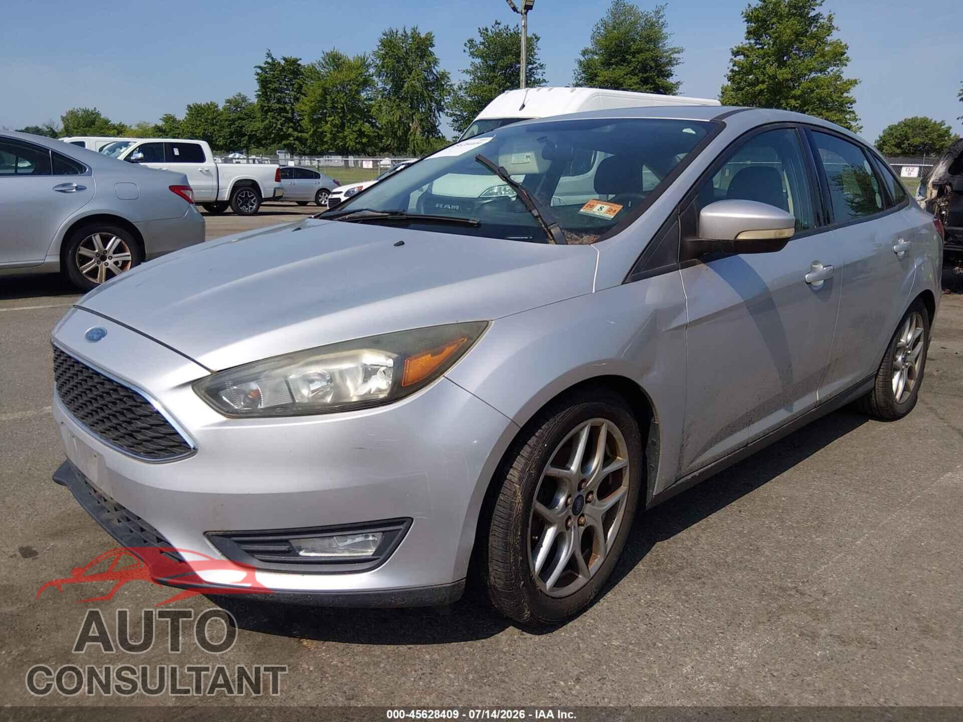 FORD FOCUS 2015 - 1FADP3F24FL267209