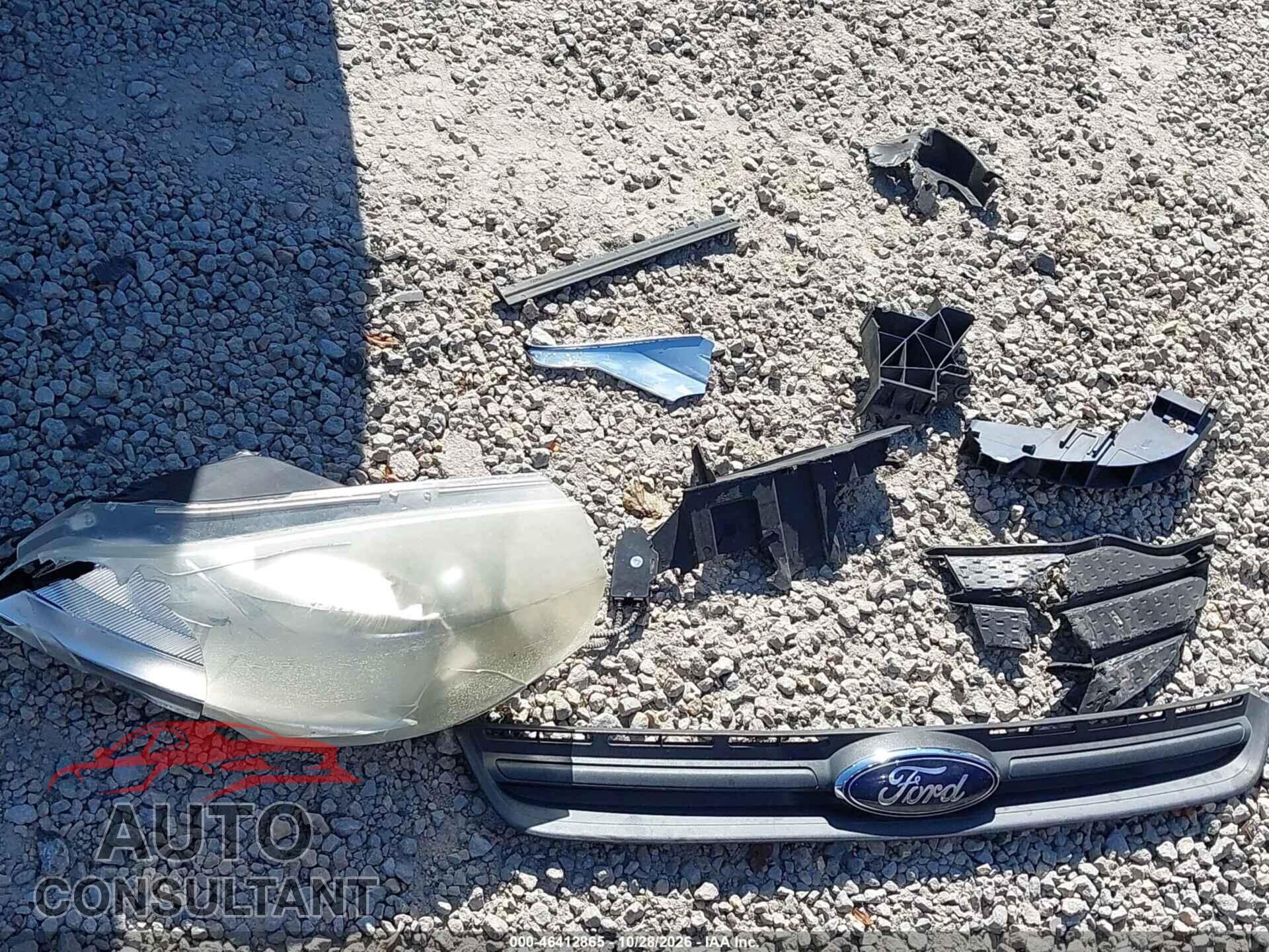 FORD ESCAPE 2013 - 1FMCU0F79DUB78053