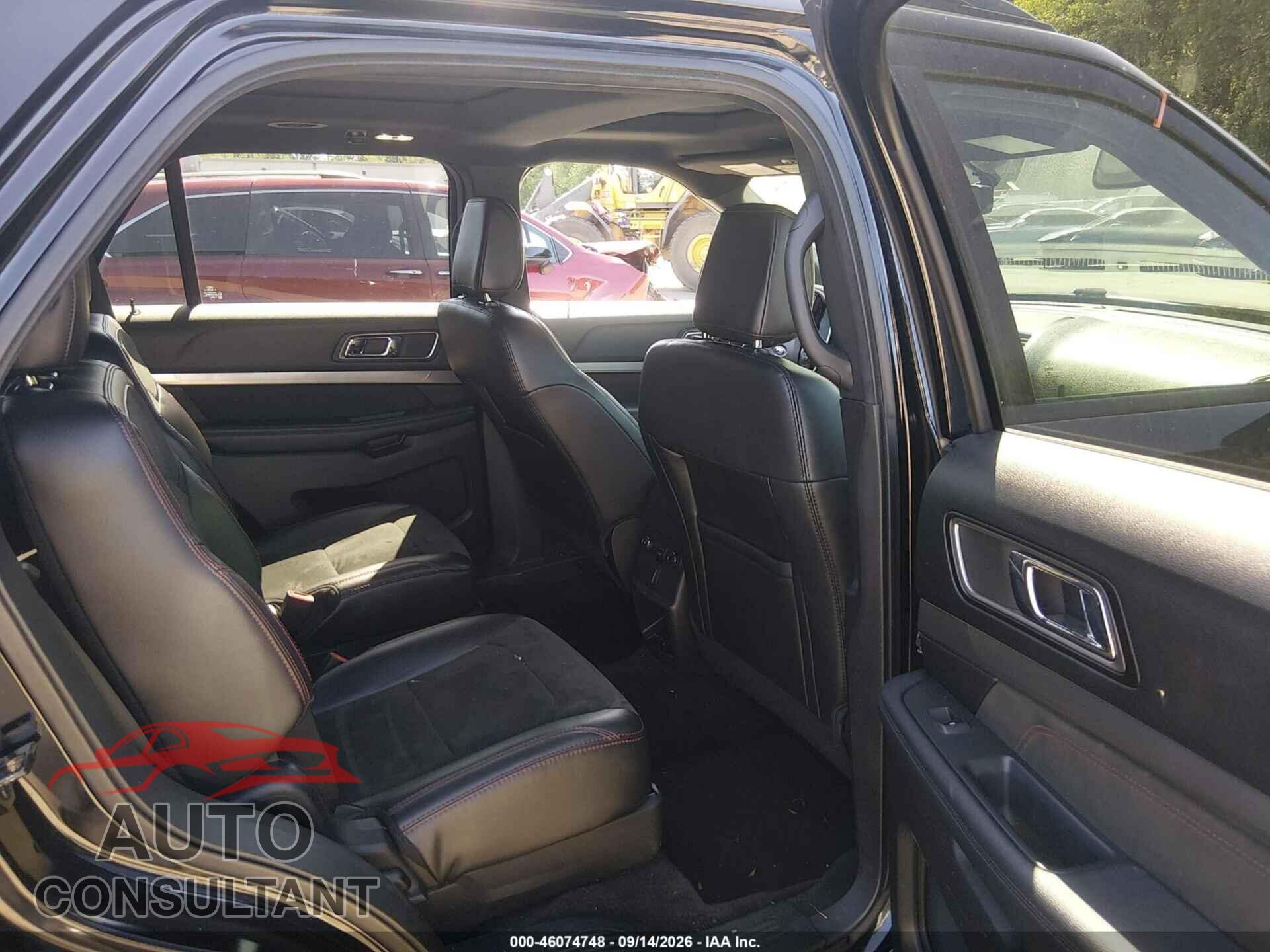 FORD EXPLORER 2018 - 1FM5K8D81JGB05939