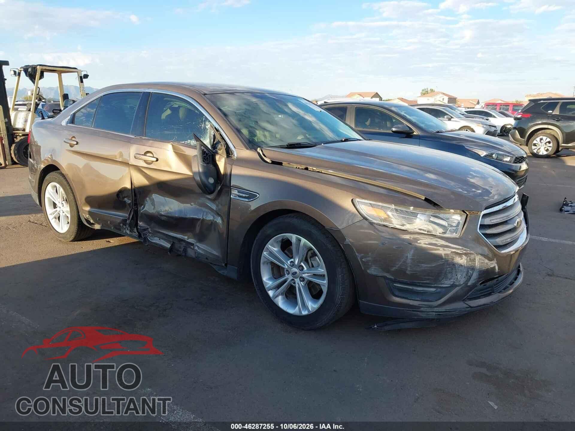 FORD TAURUS 2015 - 1FAHP2E98FG157038