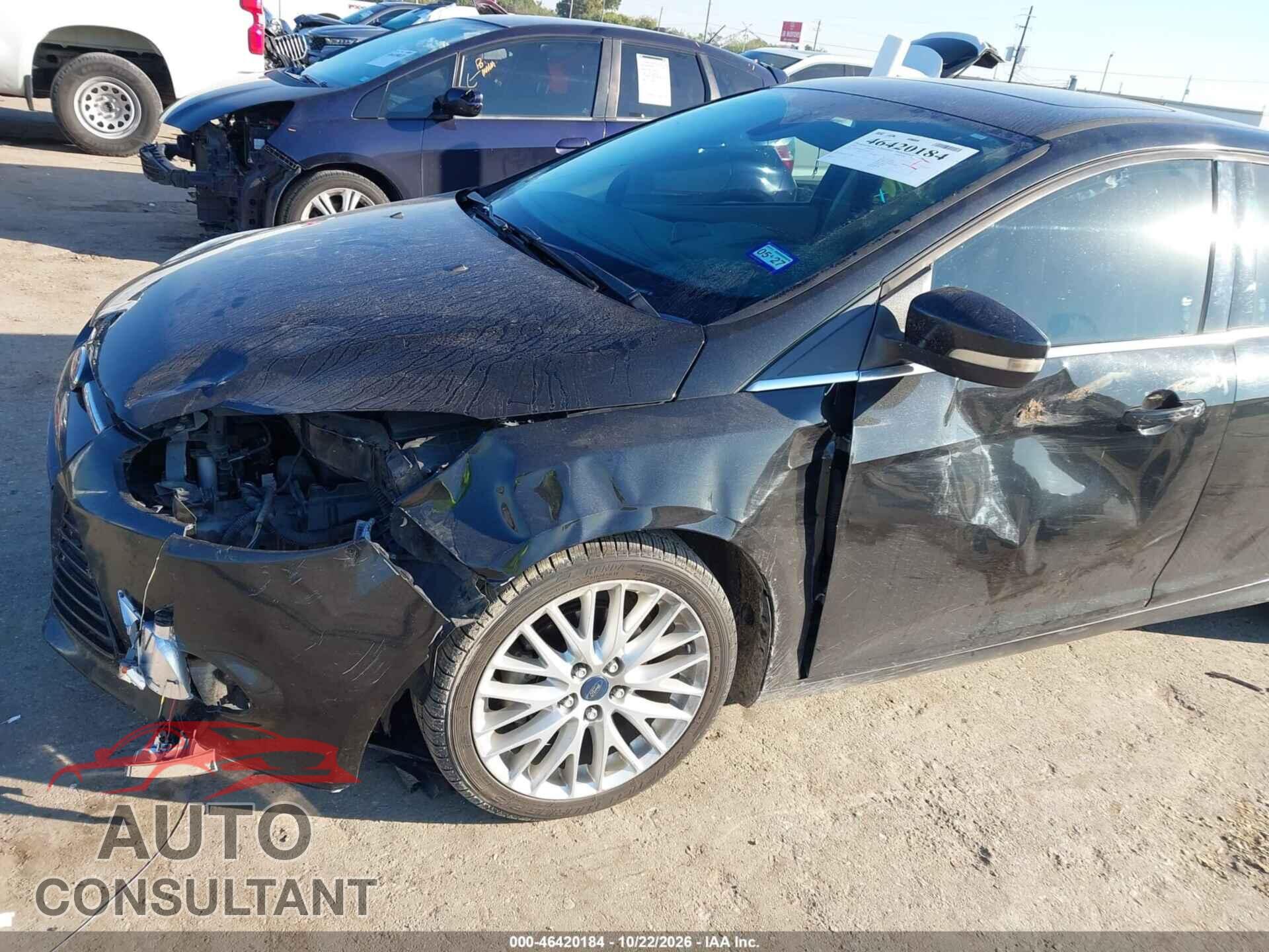 FORD FOCUS 2012 - 1FAHP3H29CL366537