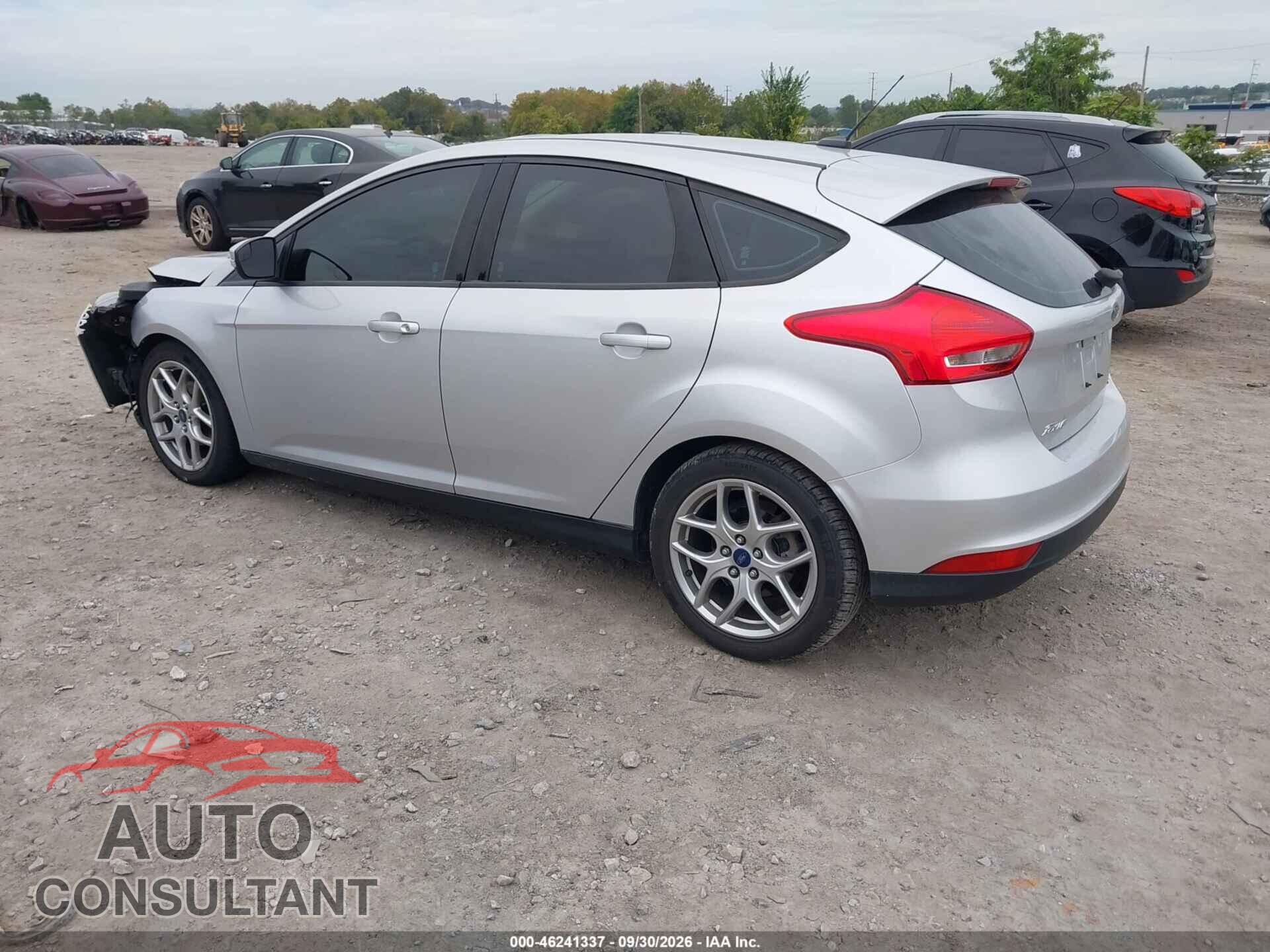 FORD FOCUS 2015 - 1FADP3K27FL386572