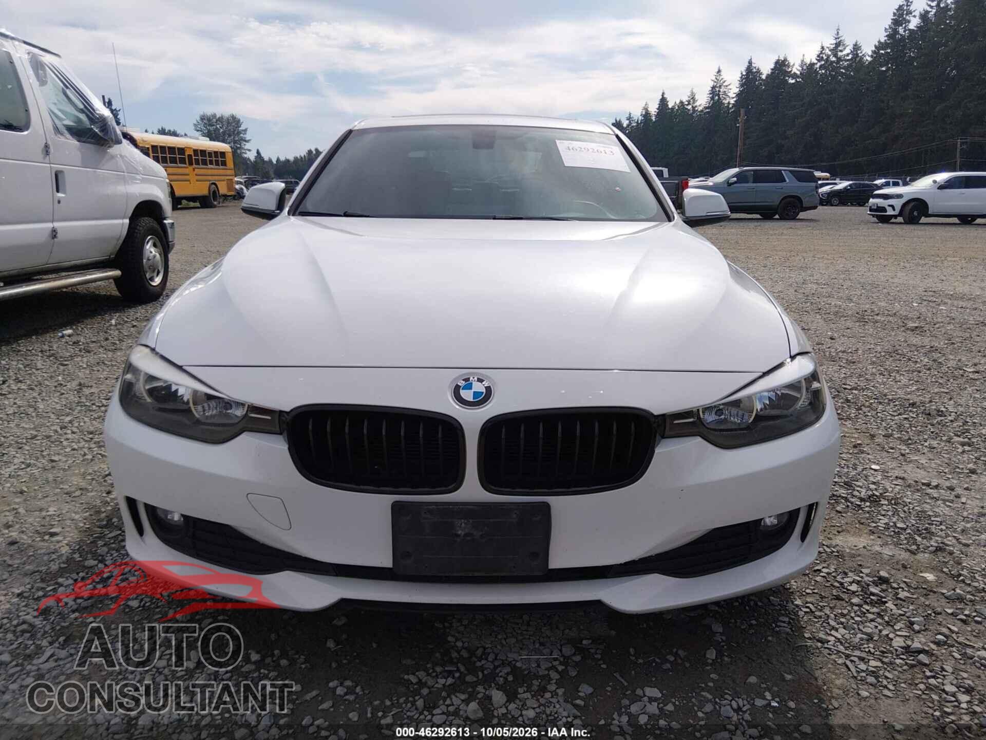 BMW 320I 2014 - WBA3B1C56EF078594