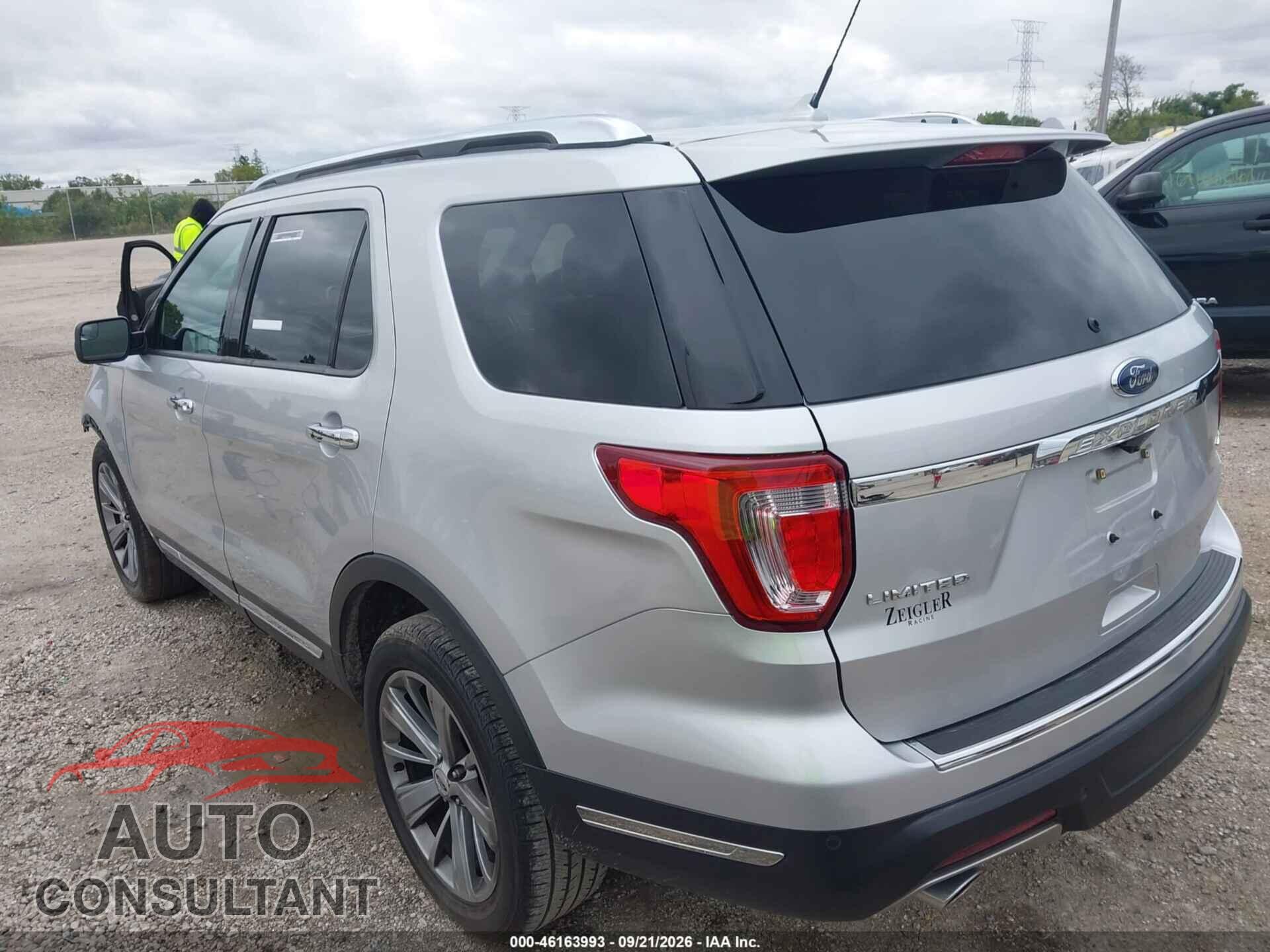 FORD EXPLORER 2018 - 1FM5K8F89JGB13395