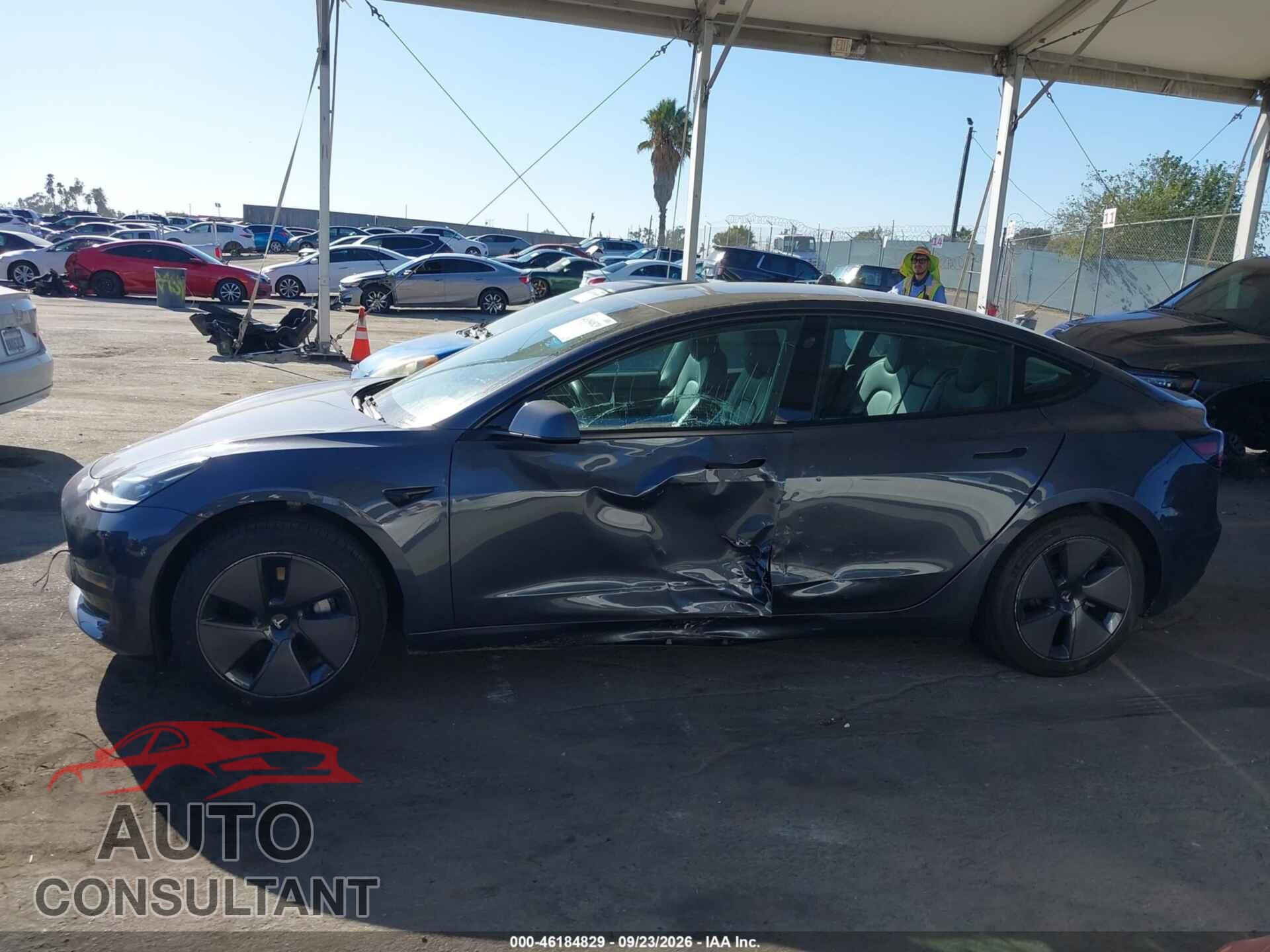 TESLA MODEL 3 2023 - 5YJ3E1EA4PF621825