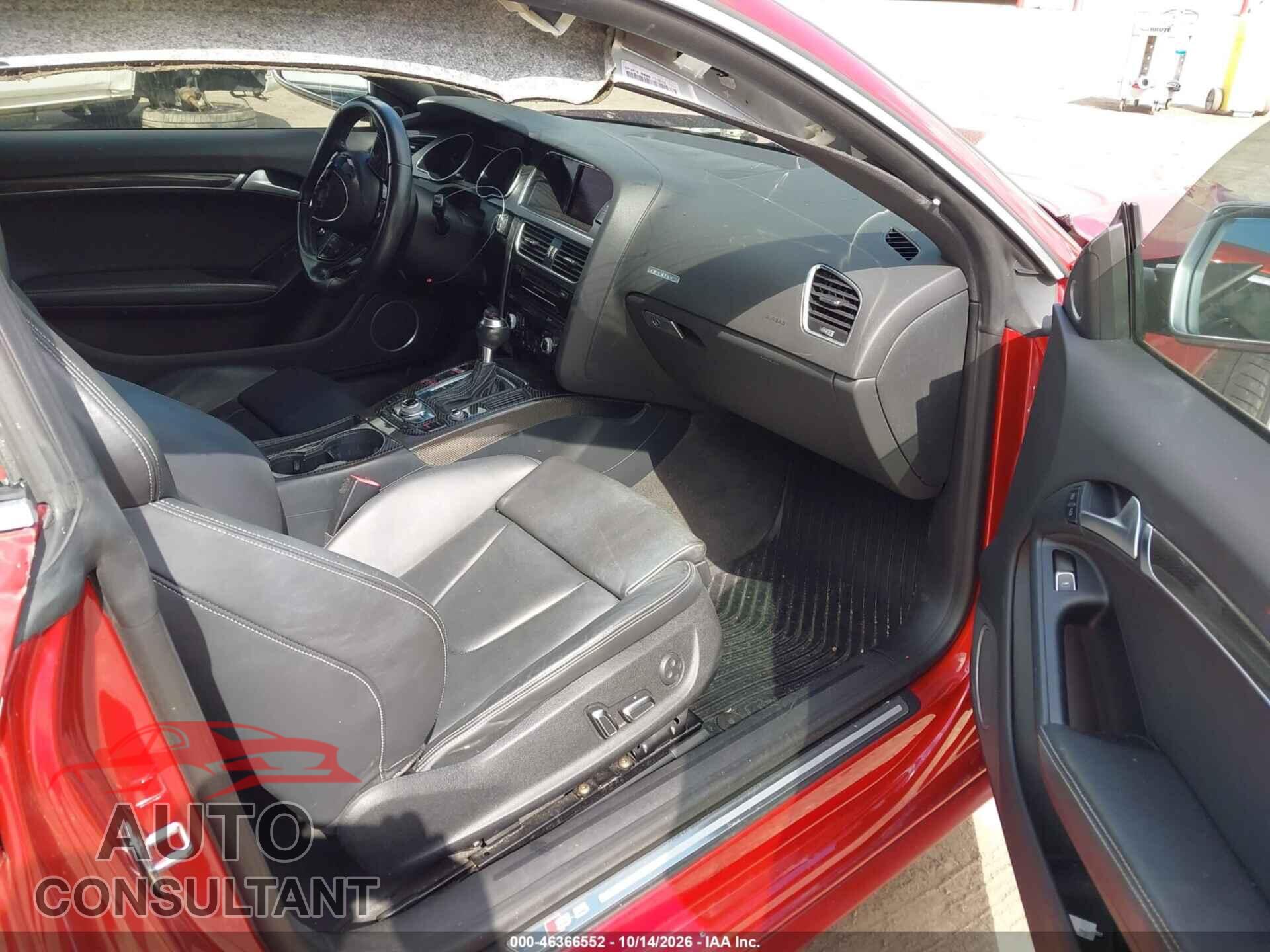 AUDI S5 2014 - WAUCGAFR8EA021455