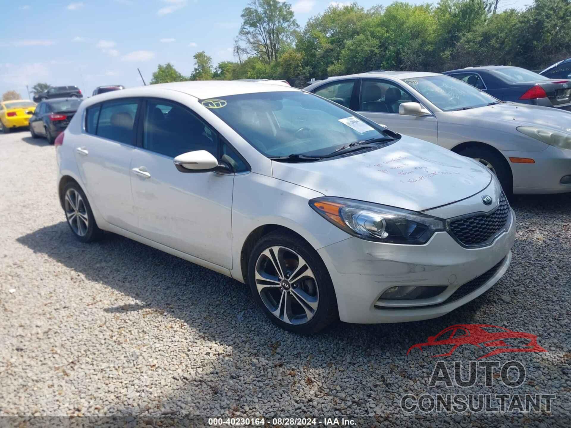 KIA FORTE 2016 - KNAFX5A88G5626512