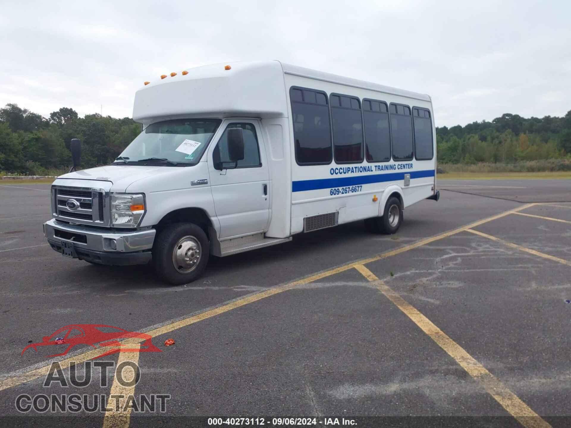FORD E-450 CUTAWAY 2015 - 1FDFE4FS6FDA12159