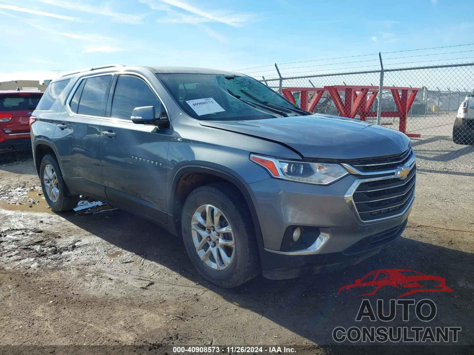 CHEVROLET TRAVERSE 2018 - 1GNERGKW3JJ165579