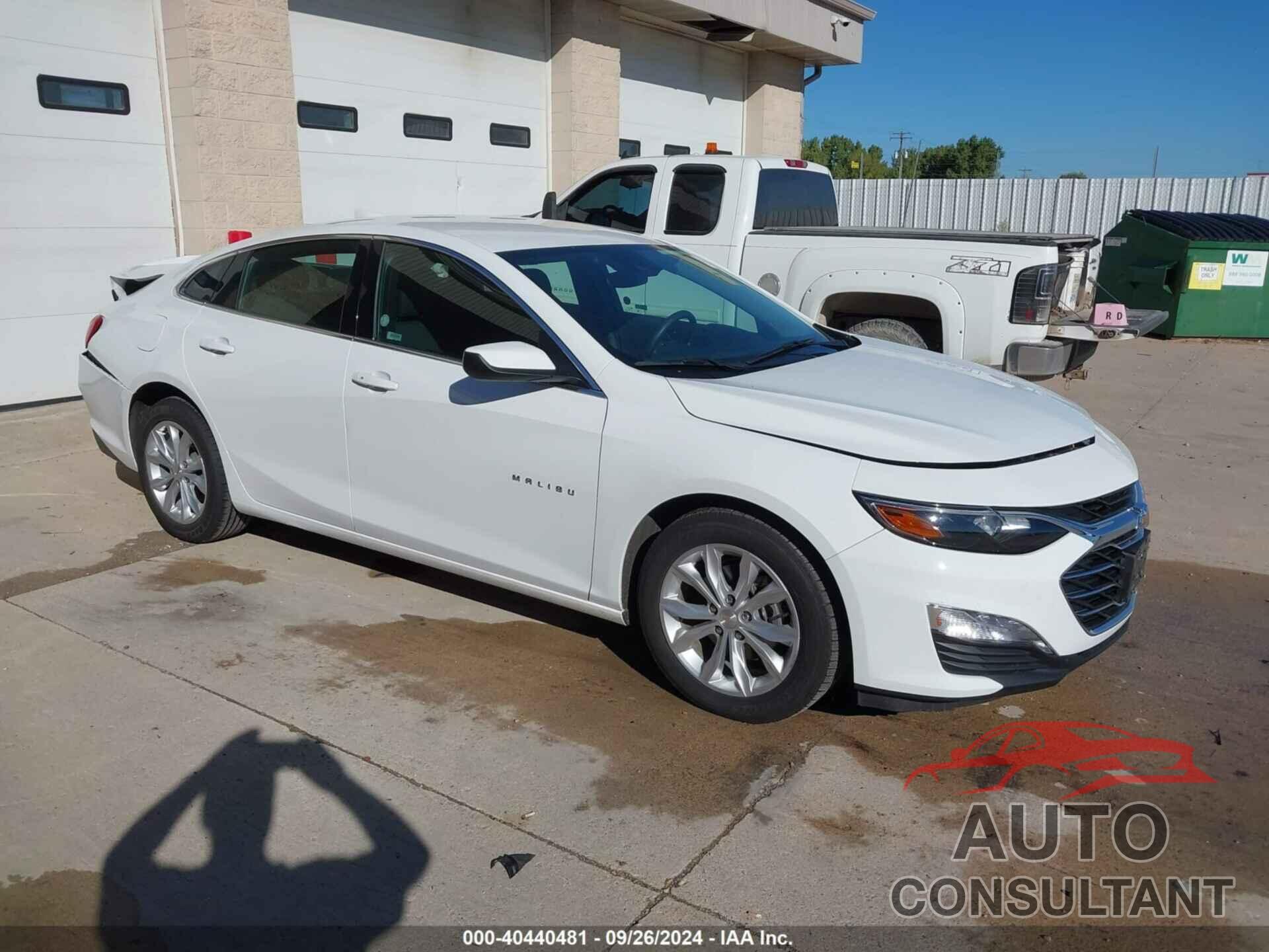 CHEVROLET MALIBU 2023 - 1G1ZD5ST4PF249384