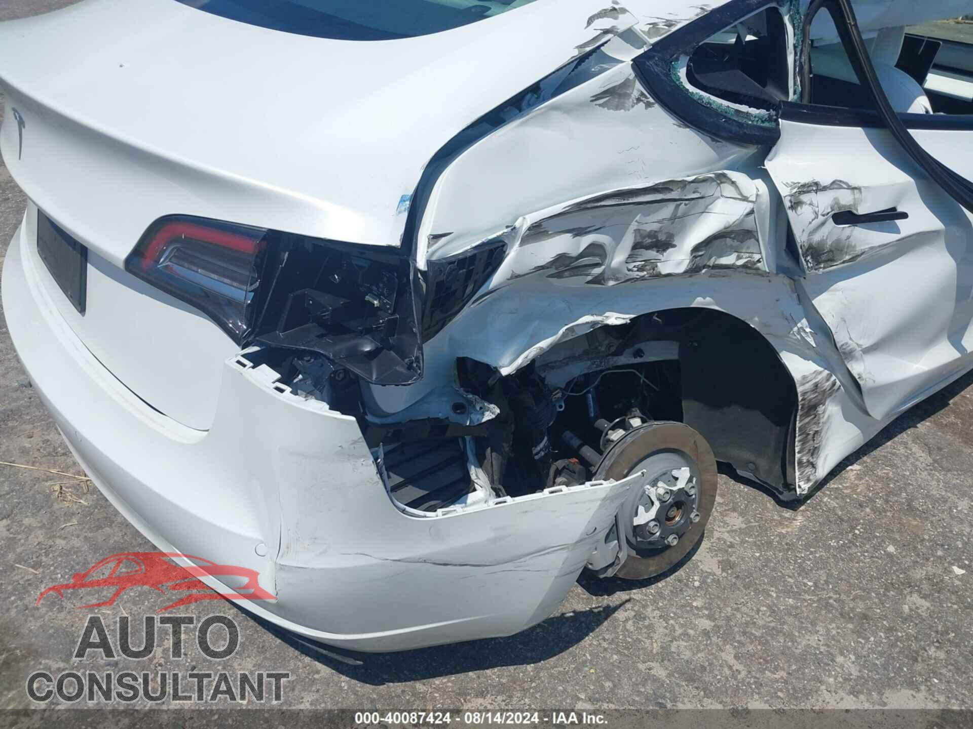 TESLA MODEL 3 2022 - 5YJ3E1EAXNF360164