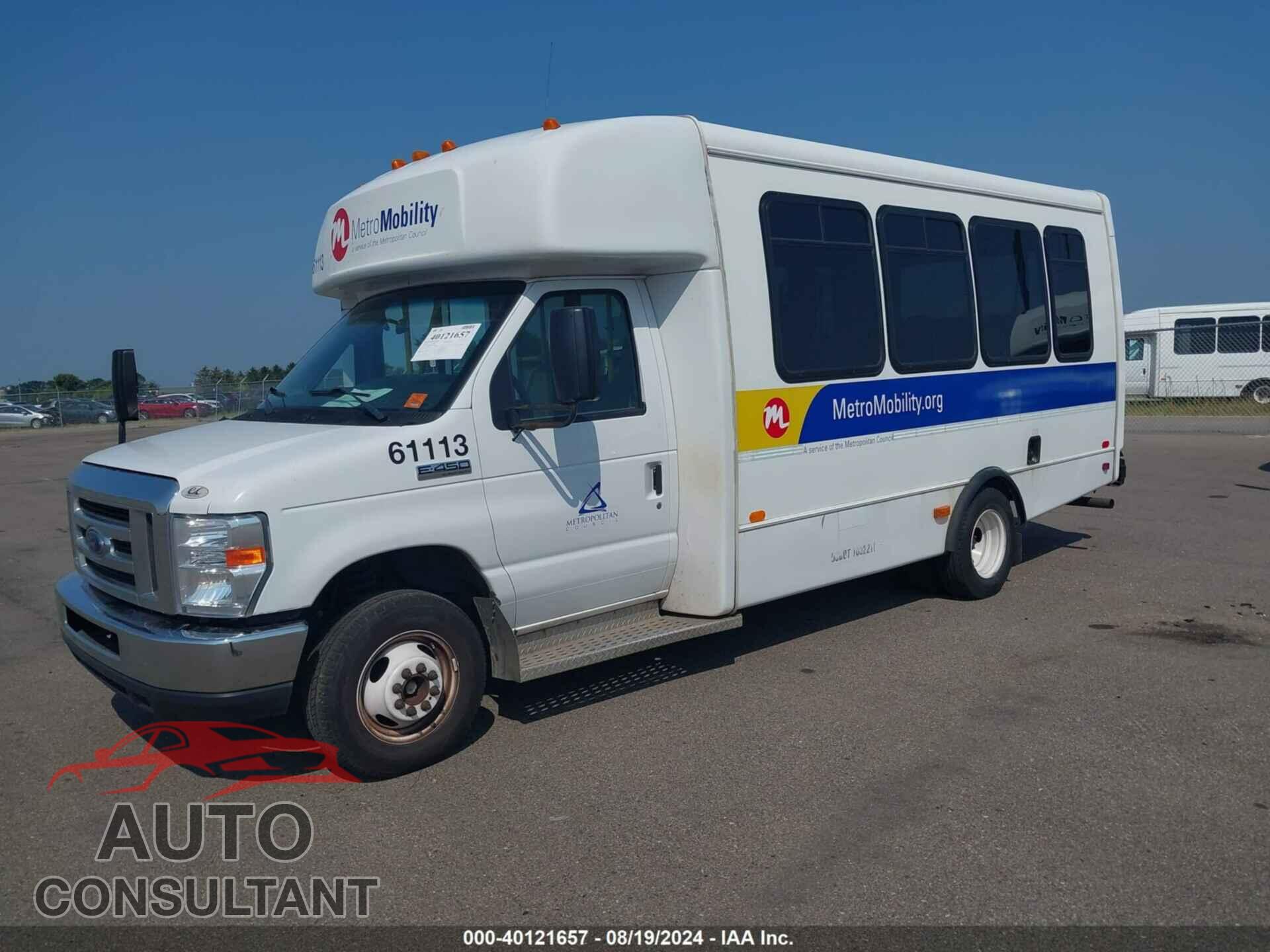 FORD E-450 CUTAWAY 2018 - 1FDFE4FS9JDC33182